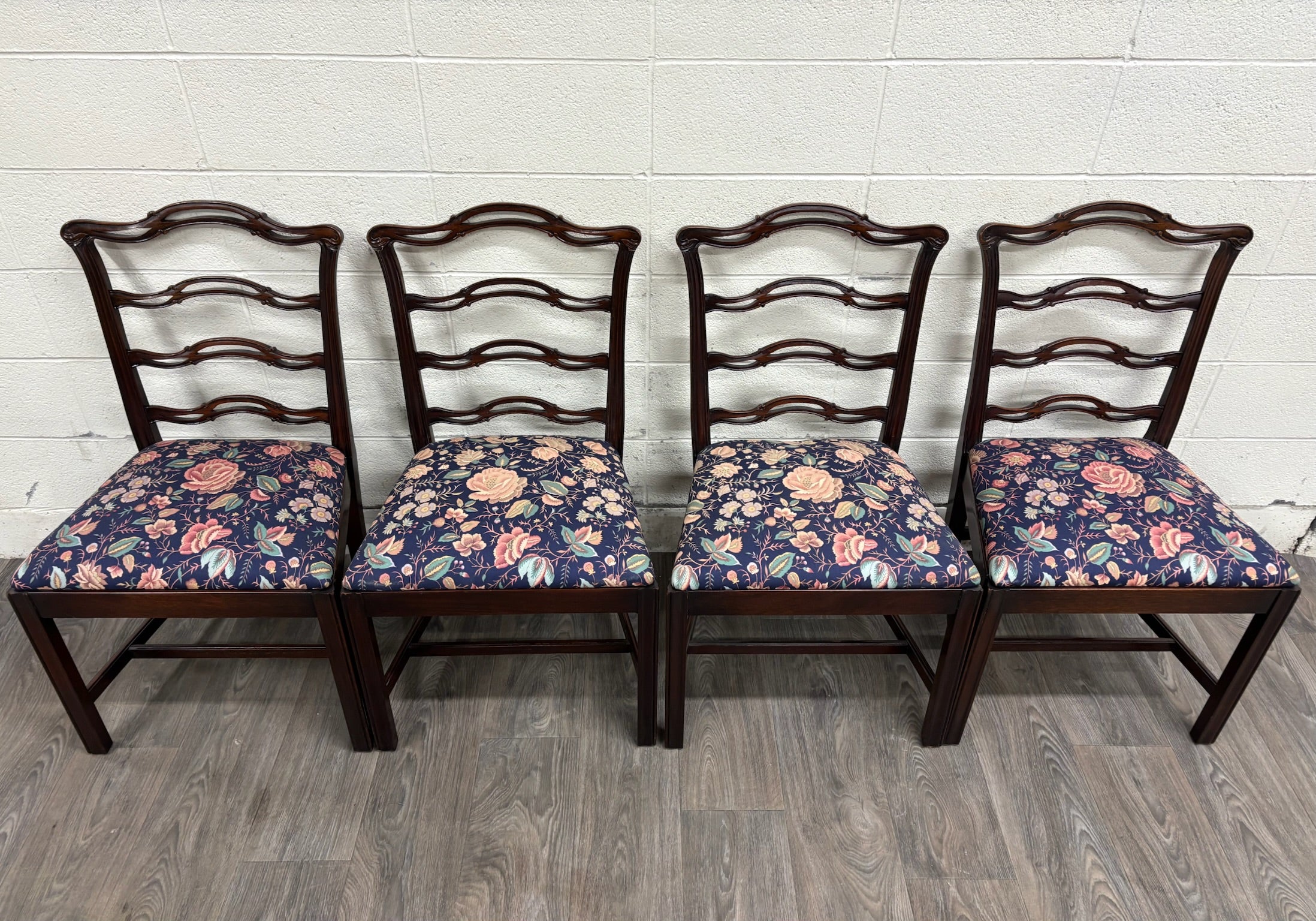 Vintage Chippendale Style Ladder Back Ribbon Back Dining Chairs - Set of 4