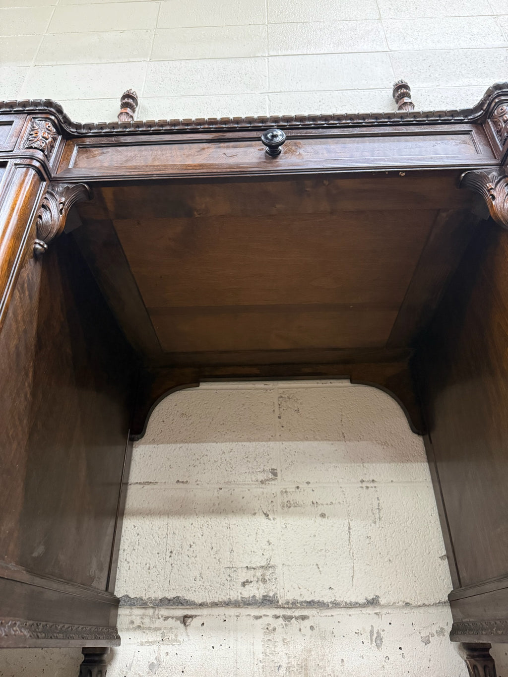 Antique Berkey & Gay Mahogany Vanity or Kneehole Desk