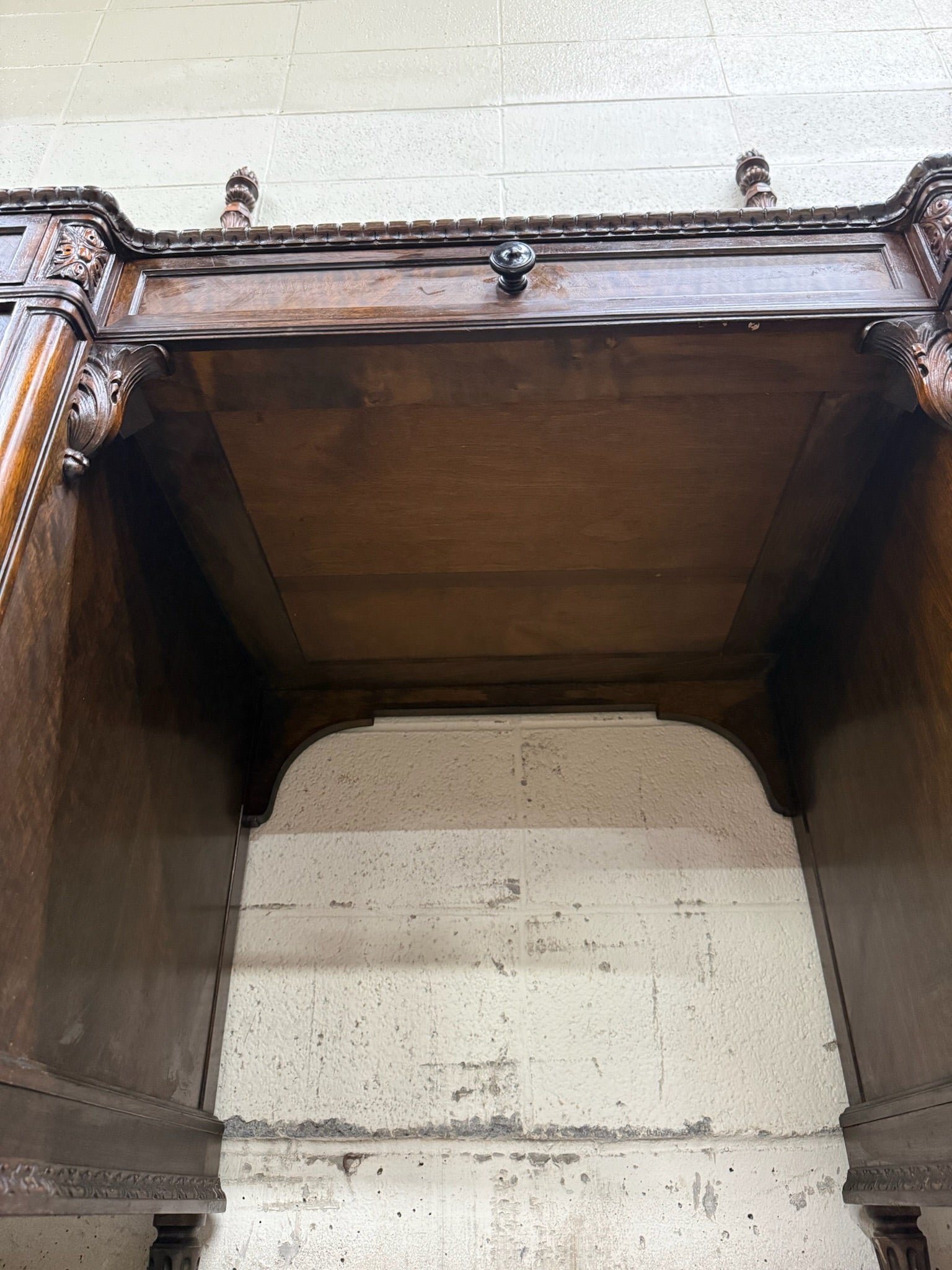 Antique Berkey & Gay Mahogany Vanity or Kneehole Desk