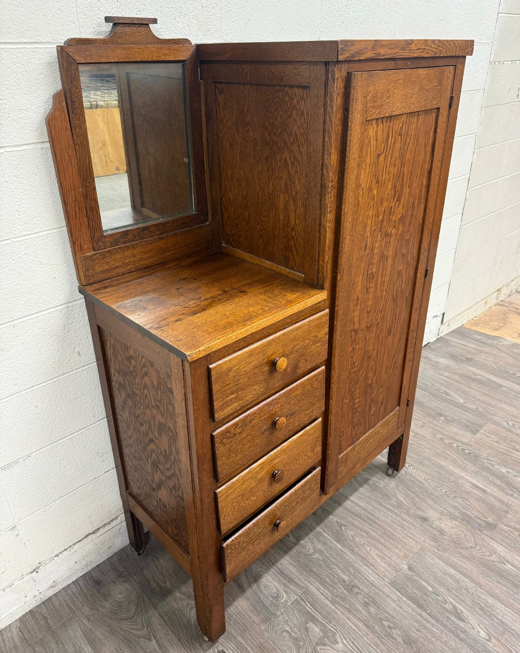 Antique Arts & Crafts Mission Quarter Sawn White Oak Gentleman’s Chiffonier