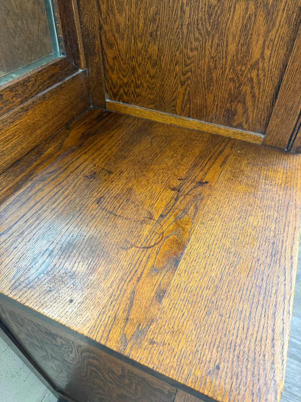 Antique Arts & Crafts Mission Quarter Sawn White Oak Gentleman’s Chiffonier
