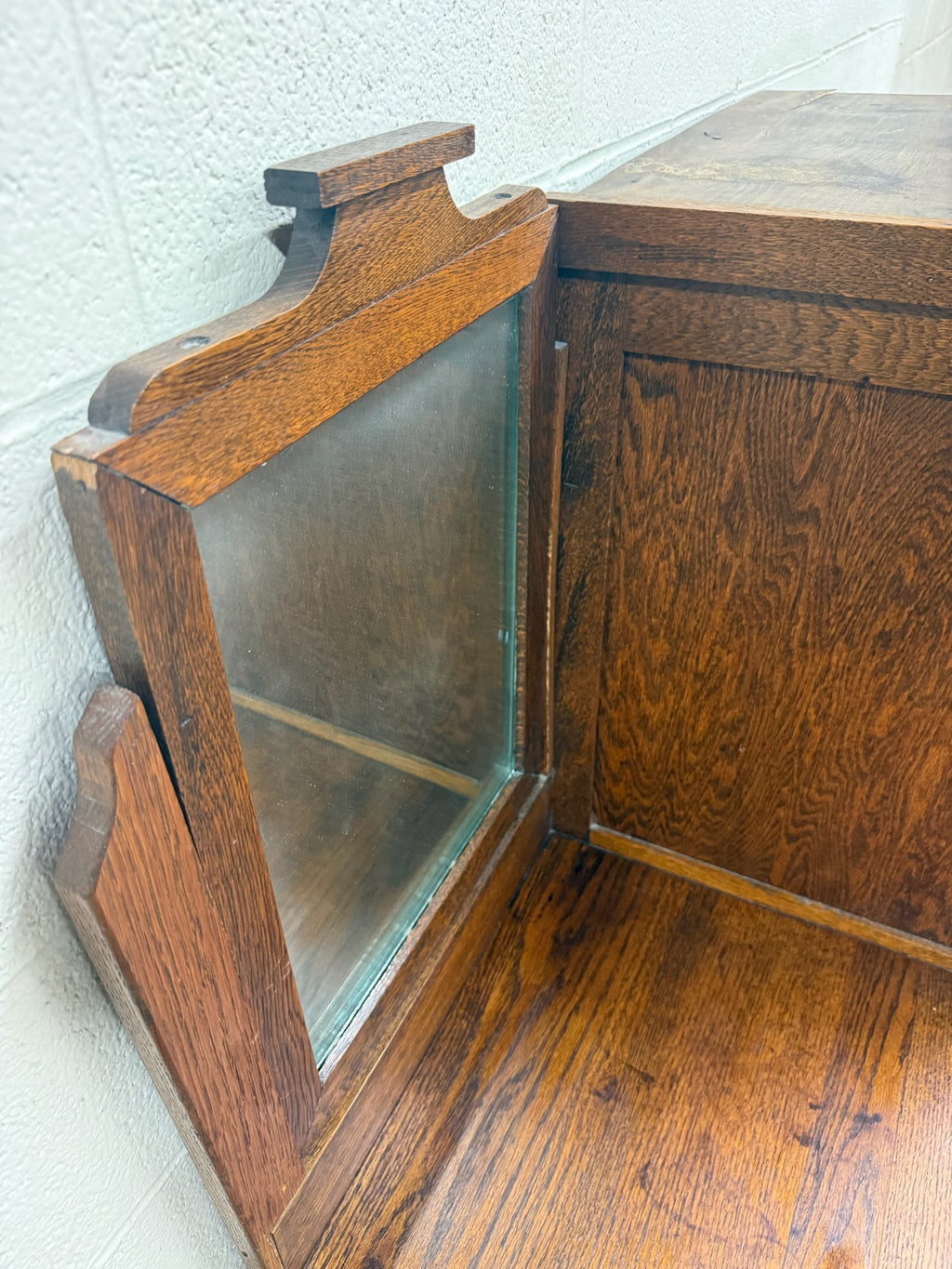 Antique Arts & Crafts Mission Quarter Sawn White Oak Gentleman’s Chiffonier