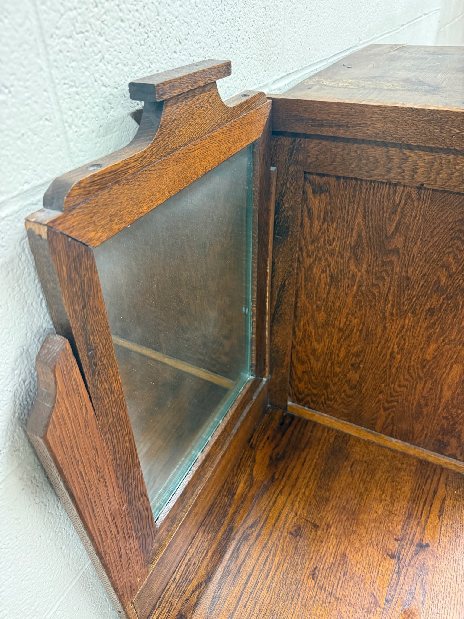 Antique Arts & Crafts Mission Quarter Sawn White Oak Gentleman’s Chiffonier