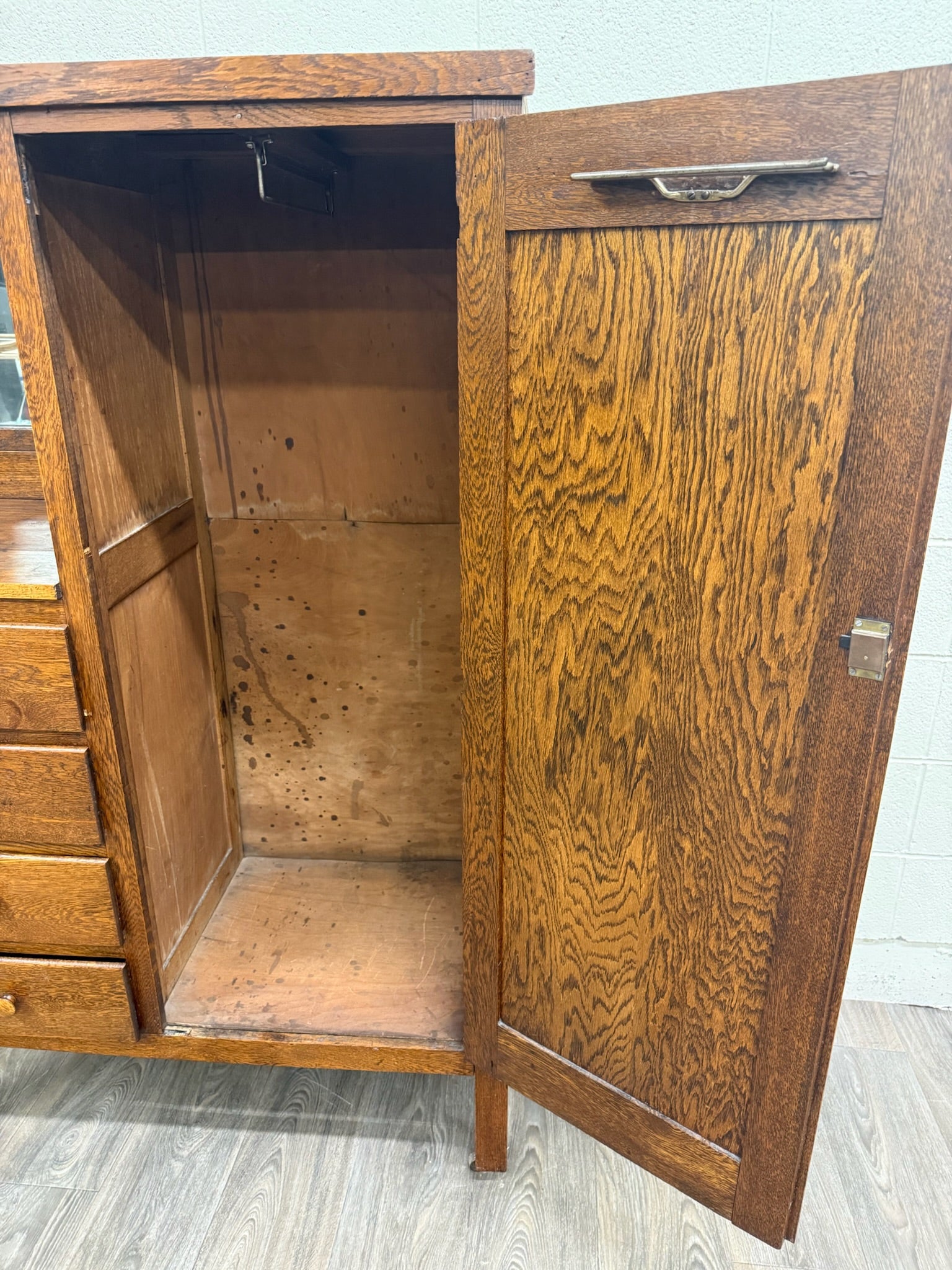 Antique Arts & Crafts Mission Quarter Sawn White Oak Gentleman’s Chiffonier