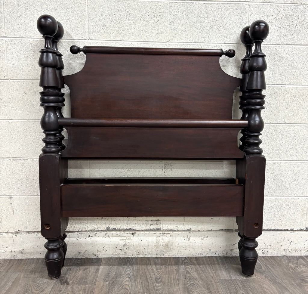 Antique Twin Size Traditional Solid Mahogany Poster Cannonball Bed