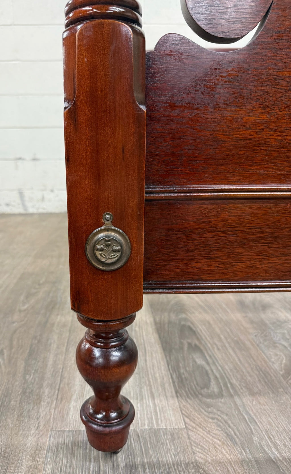 Vintage Full Size Duncan Phyfe Style Mahogany Bed