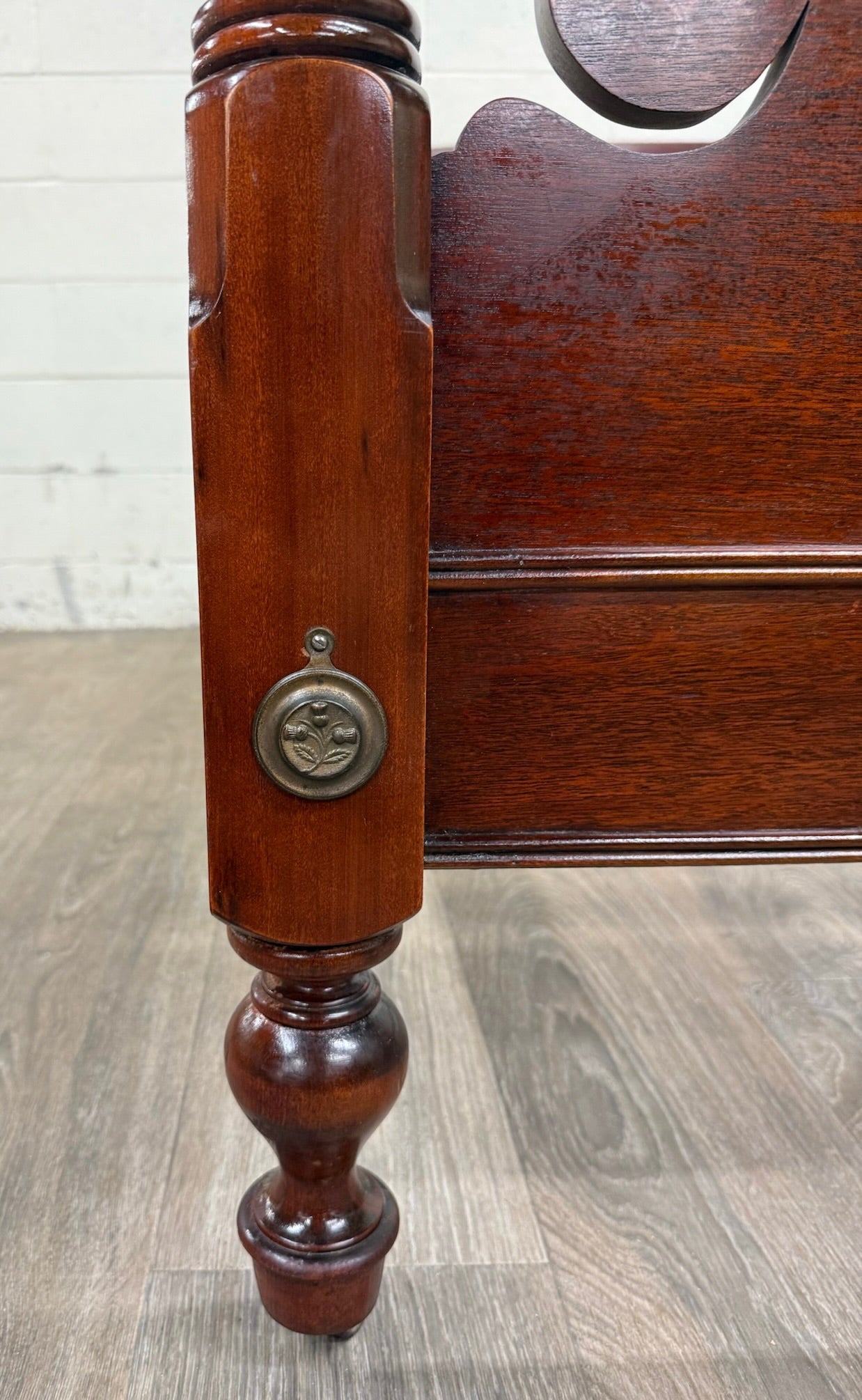 Vintage Full Size Duncan Phyfe Style Mahogany Bed