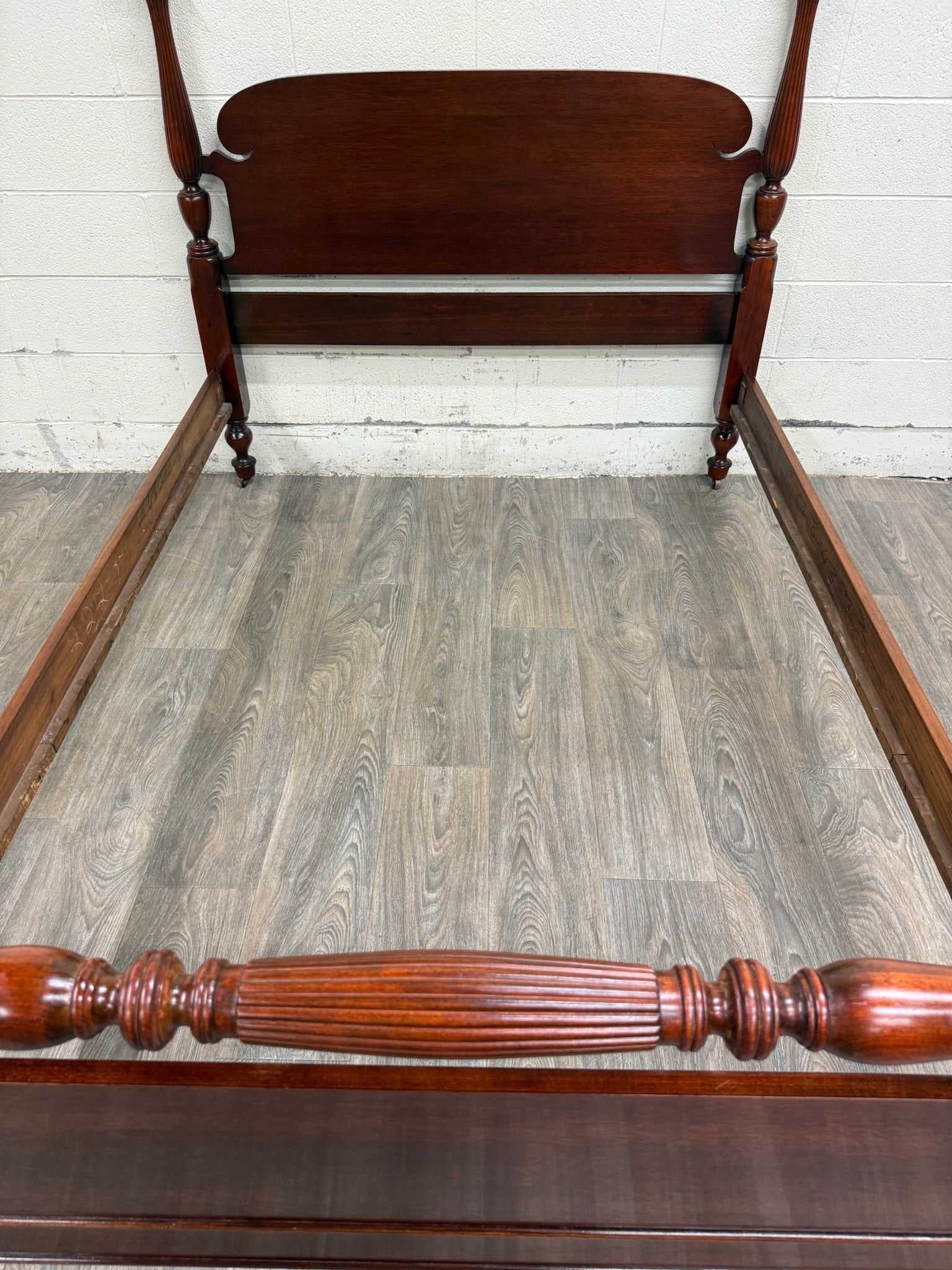 Vintage Full Size Duncan Phyfe Style Mahogany Bed