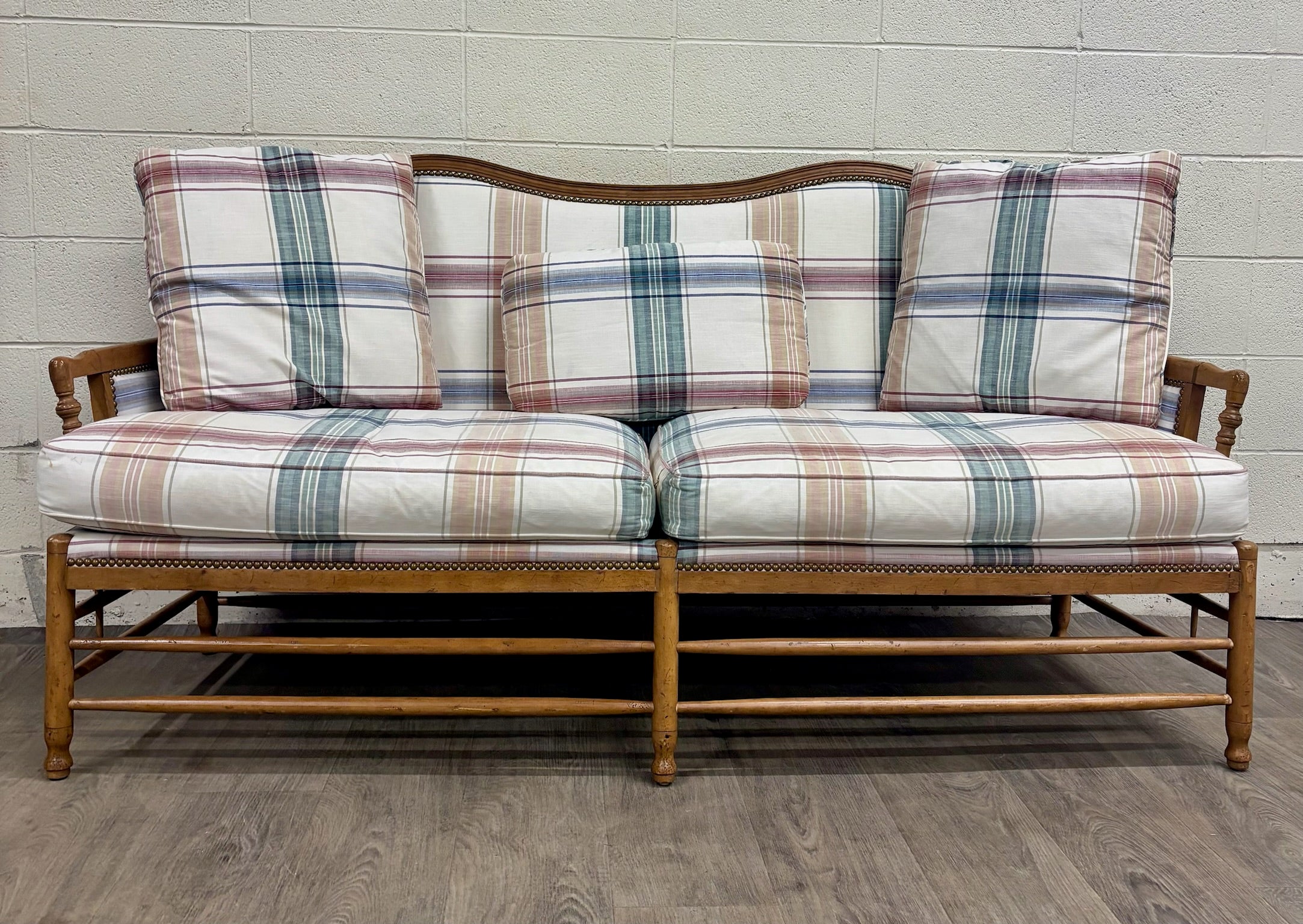 Vintage Isenhour Furniture MCM Ficks Reed Style Rattan Camelback Sofa