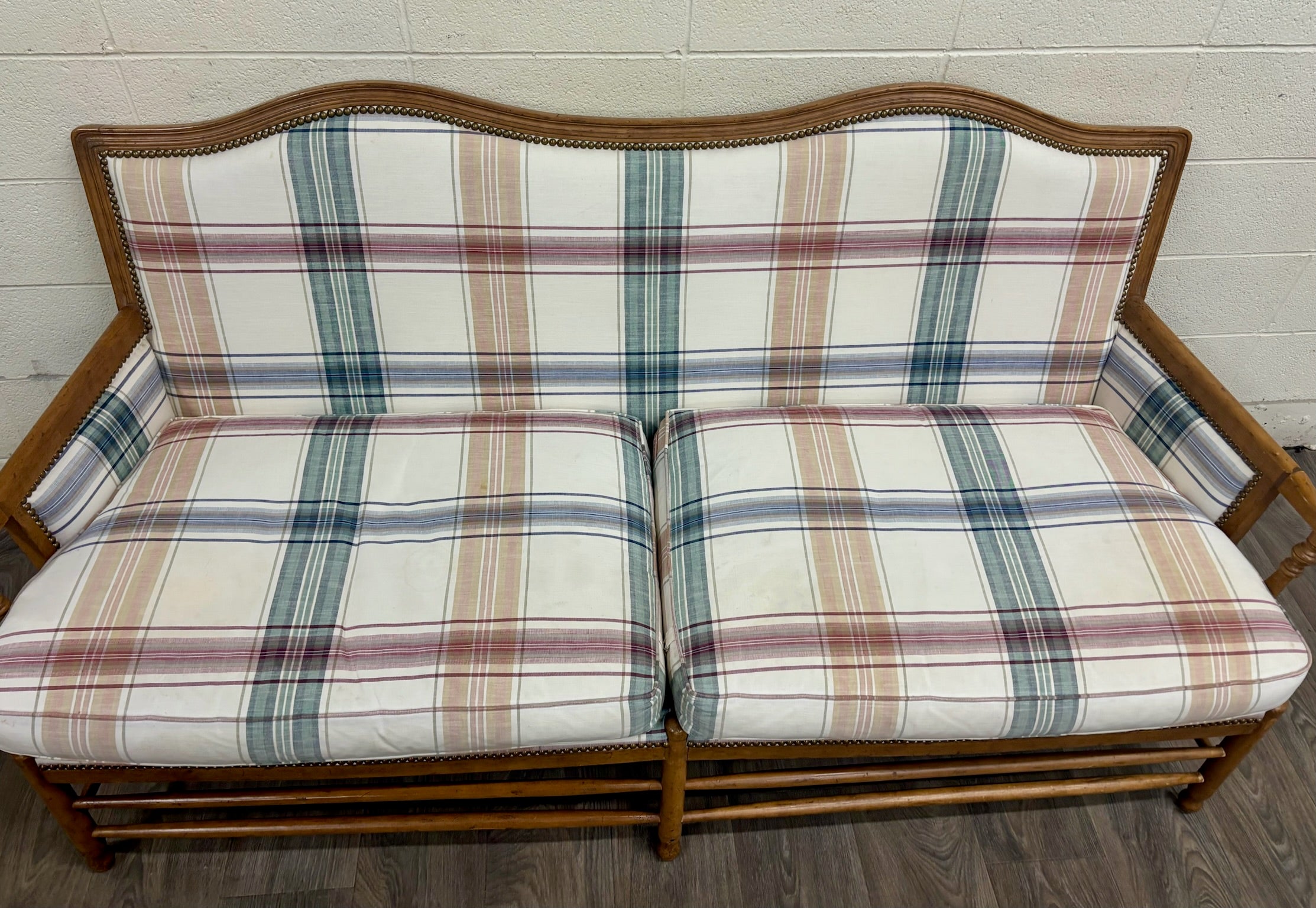 Vintage Isenhour Furniture MCM Ficks Reed Style Rattan Camelback Sofa