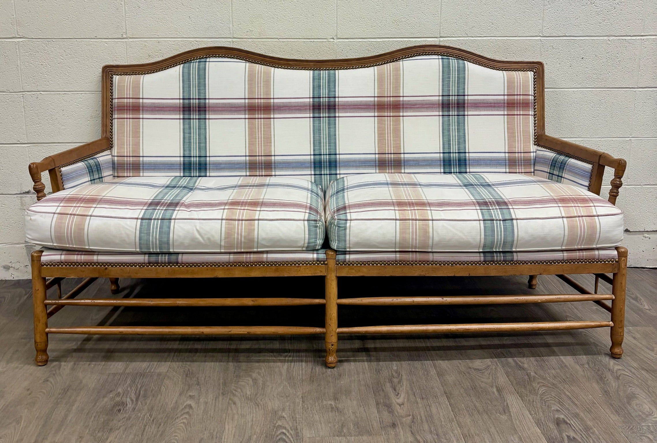 Vintage Isenhour Furniture MCM Ficks Reed Style Rattan Camelback Sofa