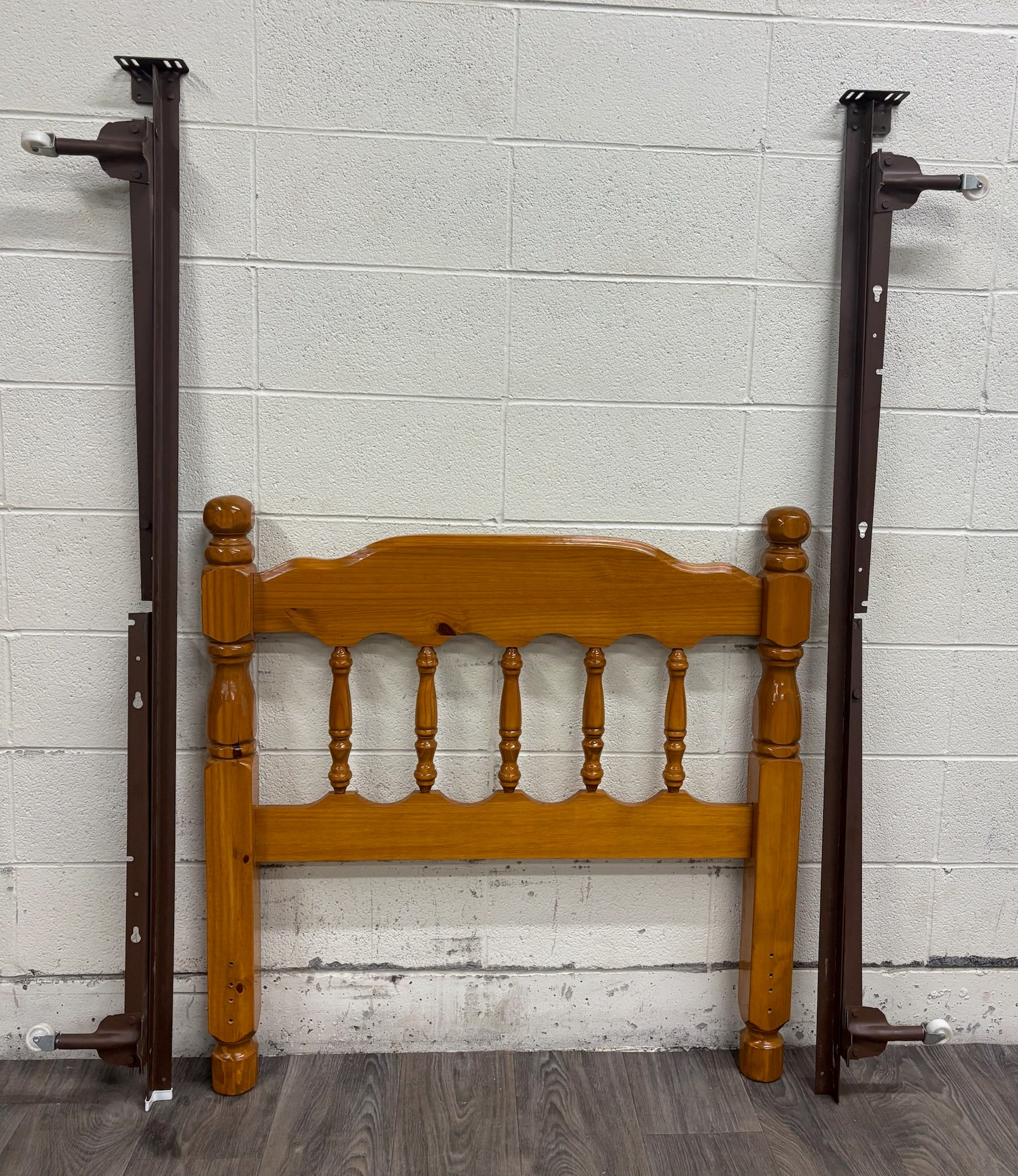 Vintage Twin Size Cannonball Spindle Headboard Bedframe