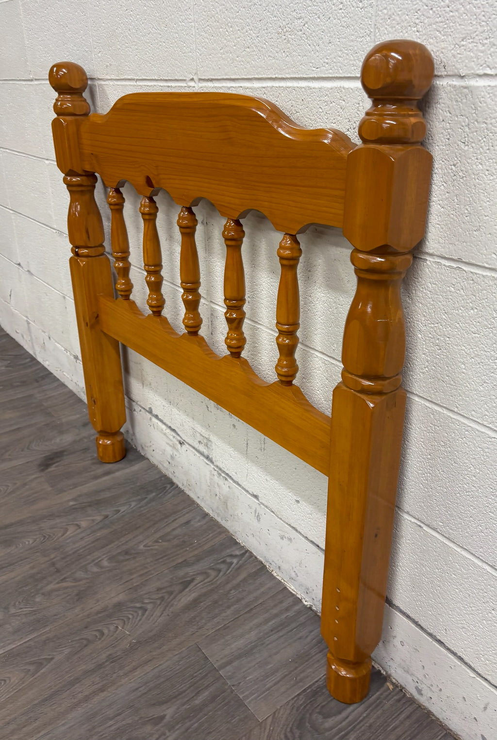 Vintage Twin Size Cannonball Spindle Headboard Bedframe