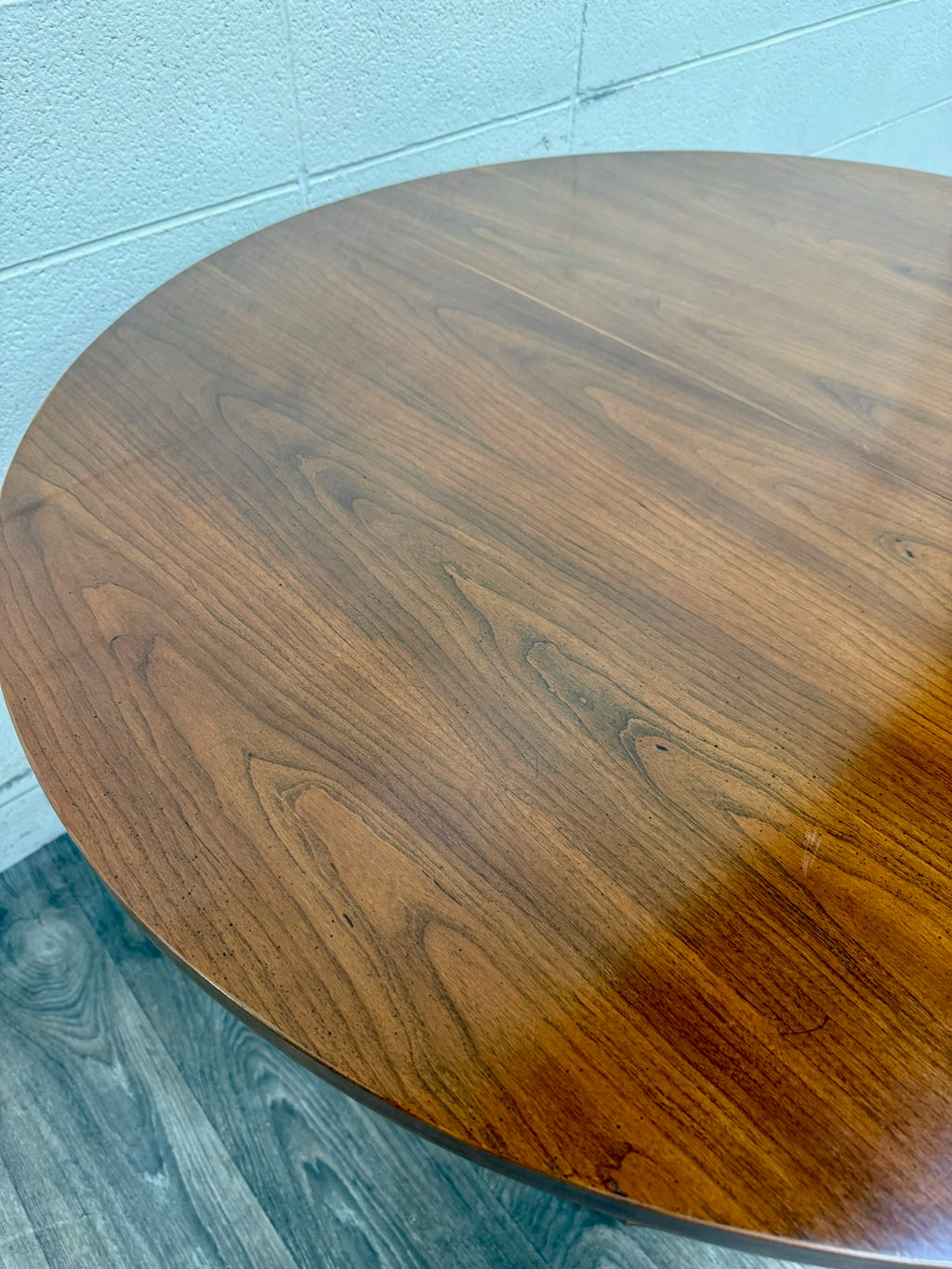 Vintage Neoclassical Regency Revival Walnut Pedestal Dining Table