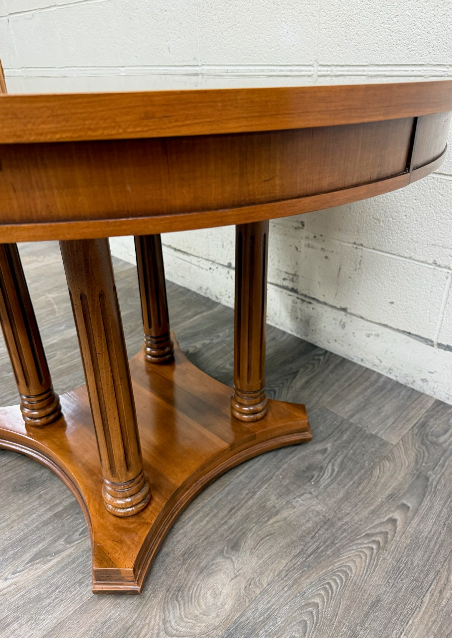 Vintage Neoclassical Regency Revival Walnut Pedestal Dining Table
