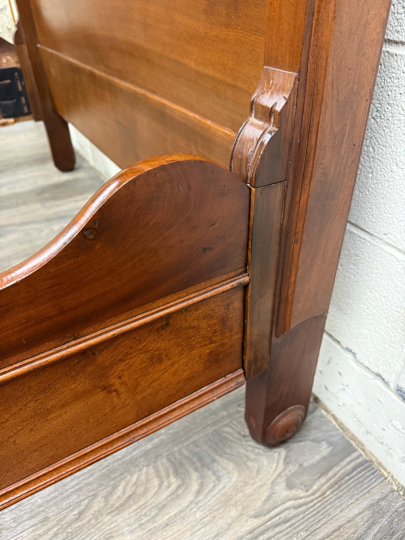 Antique Full Size Late Victorian Carved Walnut Bed