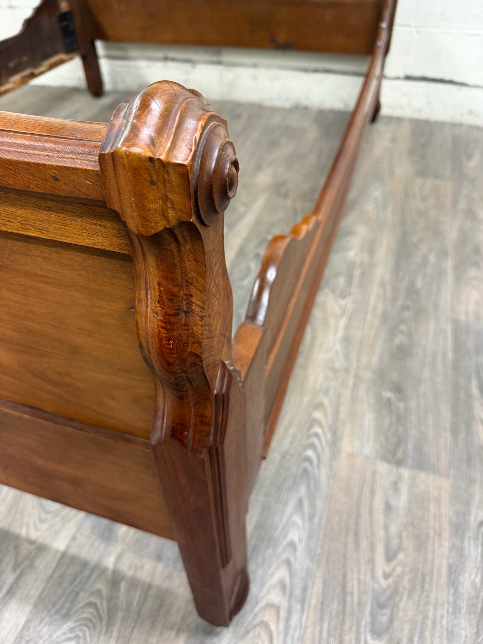 Antique Full Size Late Victorian Carved Walnut Bed
