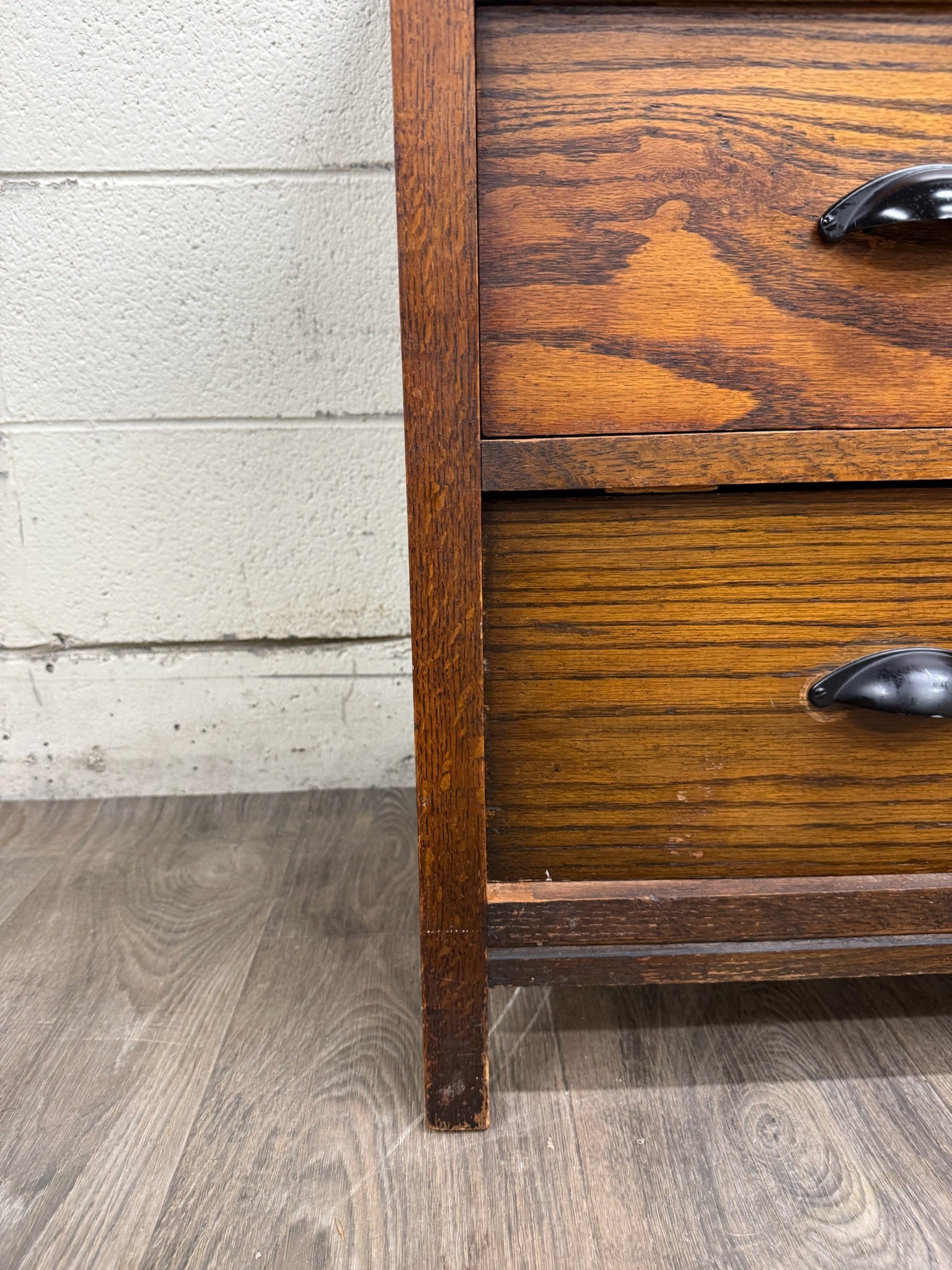 Antique Arts and Crafts Mission Style Oak Dresser Chest of Drawers