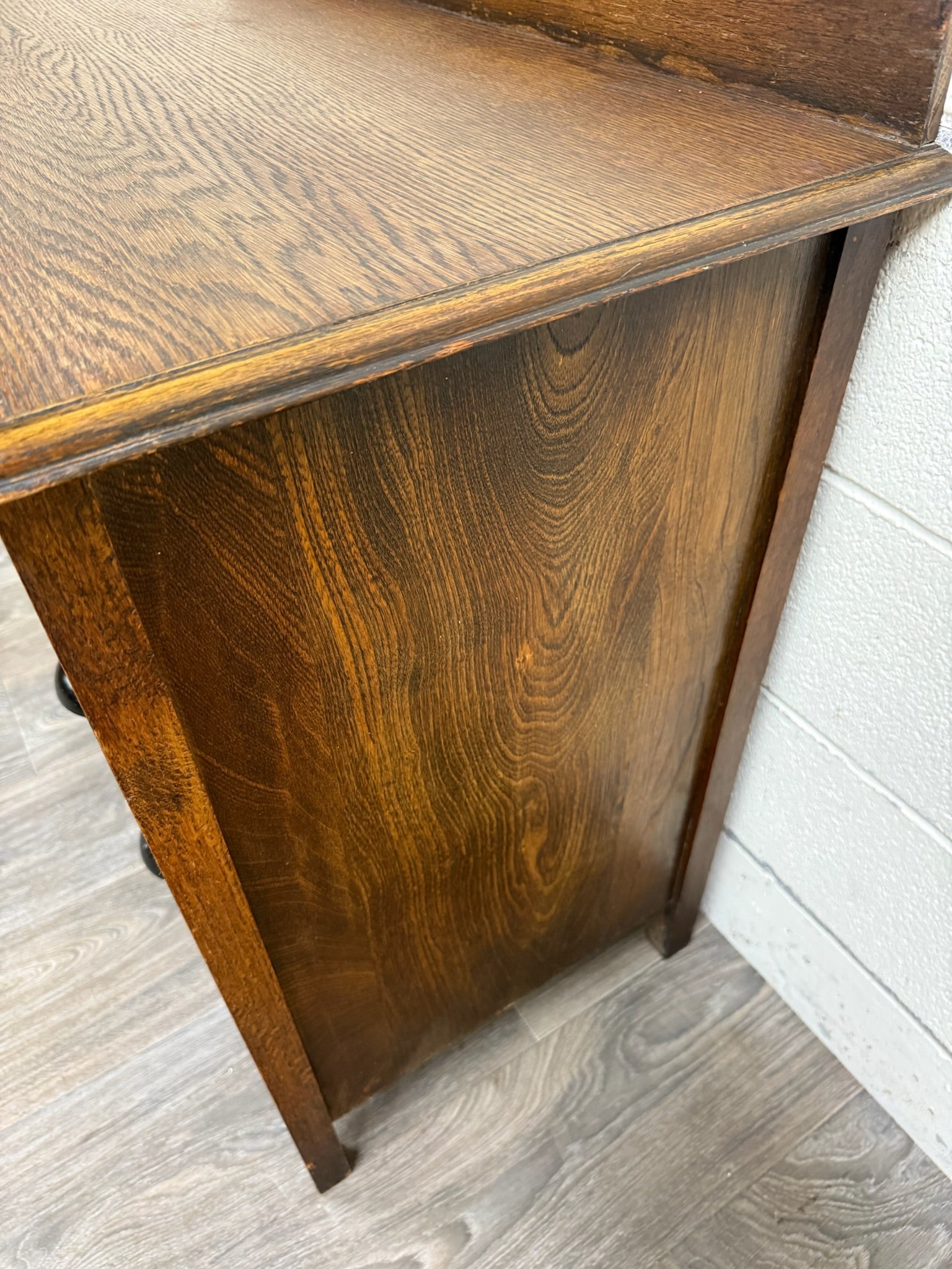 Antique Arts and Crafts Mission Style Oak Dresser Chest of Drawers