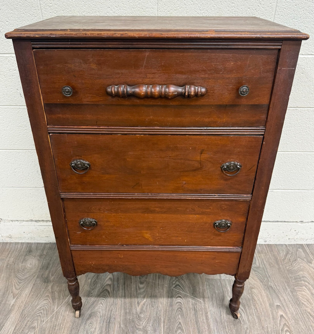 Antique Late Victorian Walnut Chest of Drawers