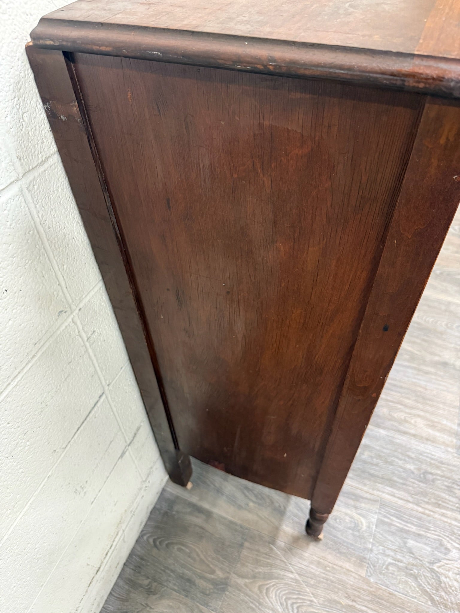 Antique Late Victorian Walnut Chest of Drawers