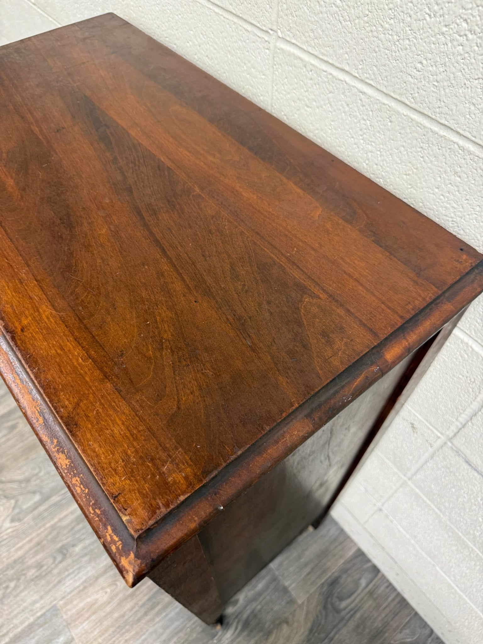 Antique Late Victorian Walnut Chest of Drawers