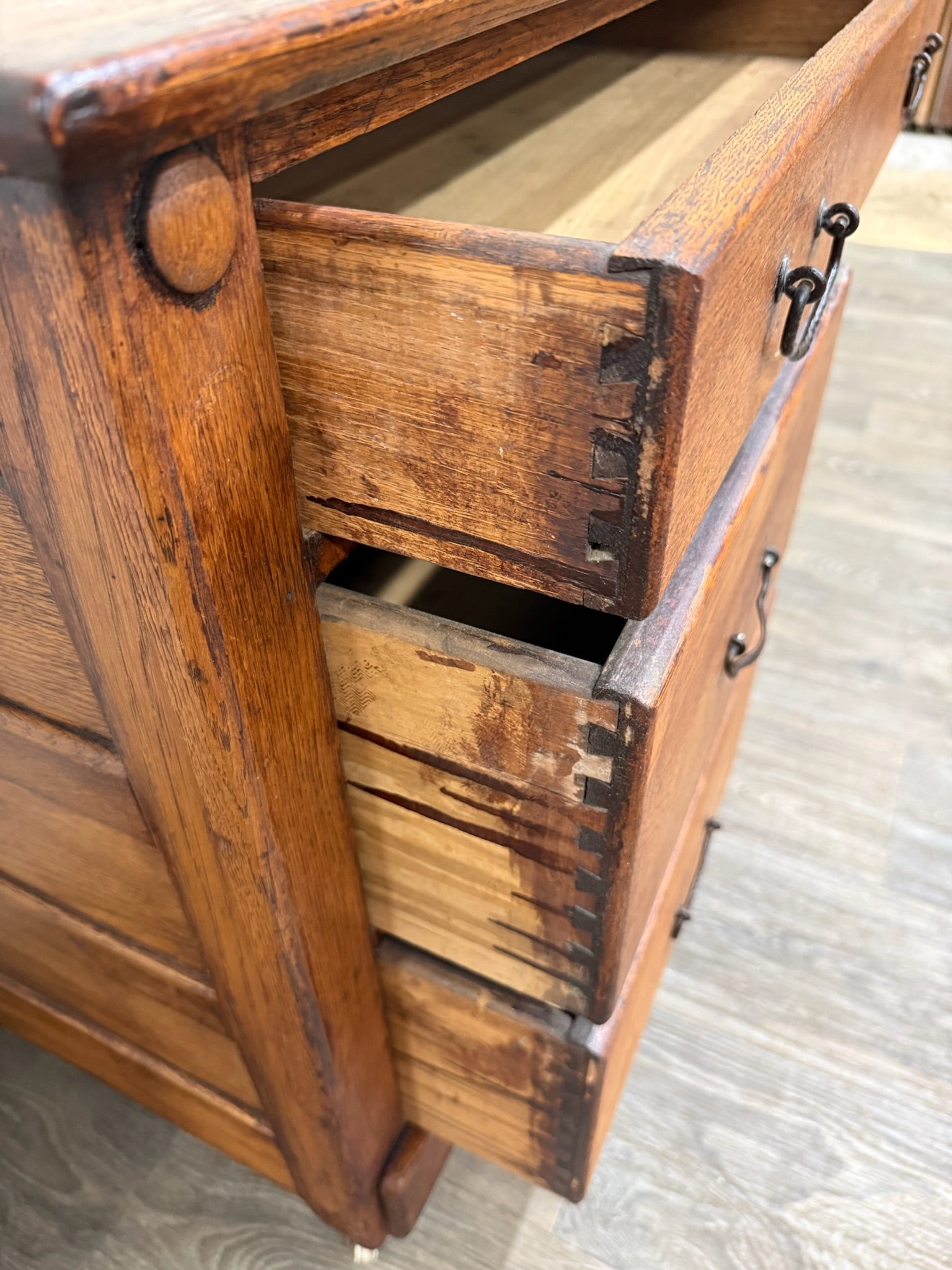 Antique Arts & Crafts Oak Washstand with Castors