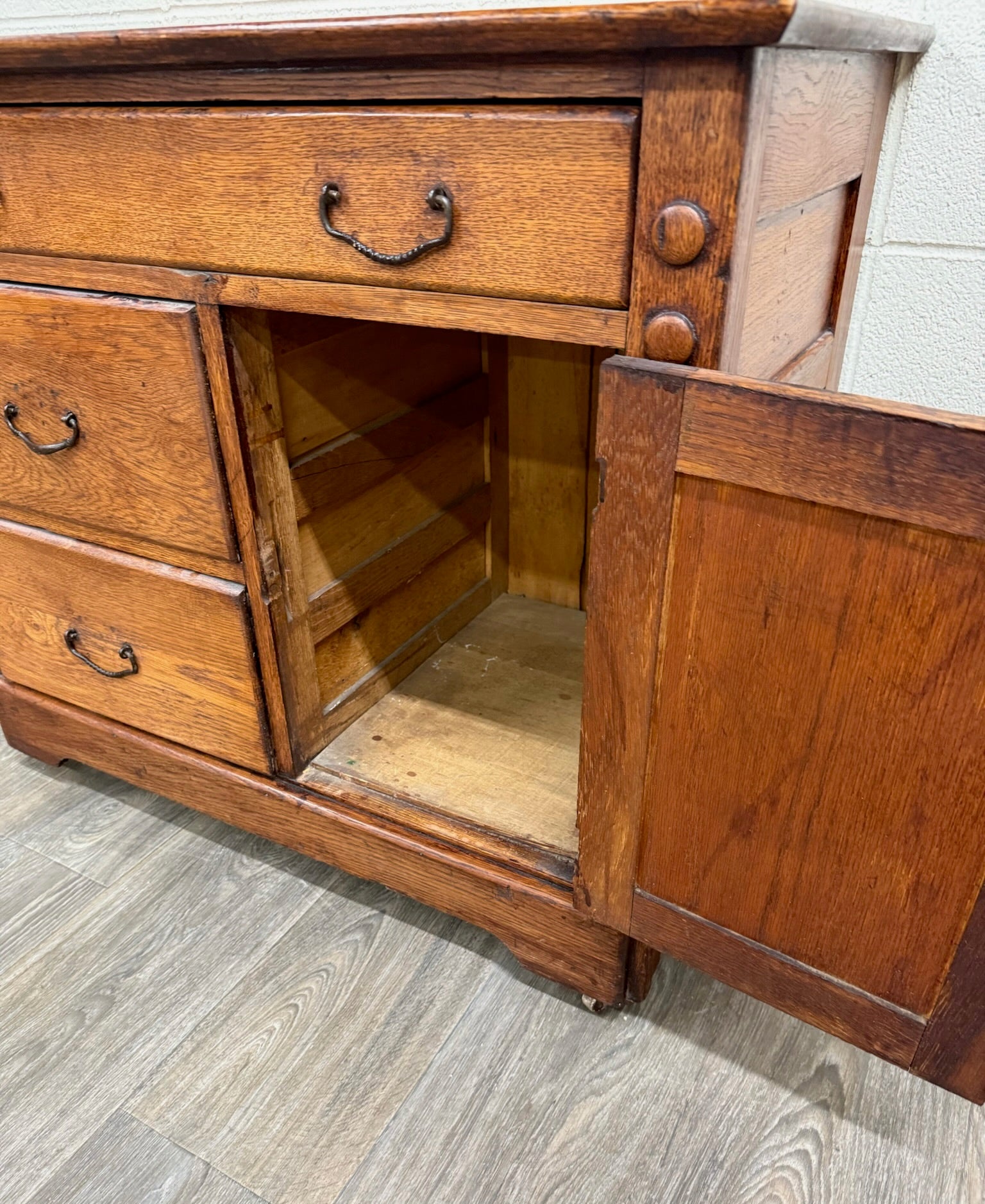 Antique Arts & Crafts Oak Washstand with Castors