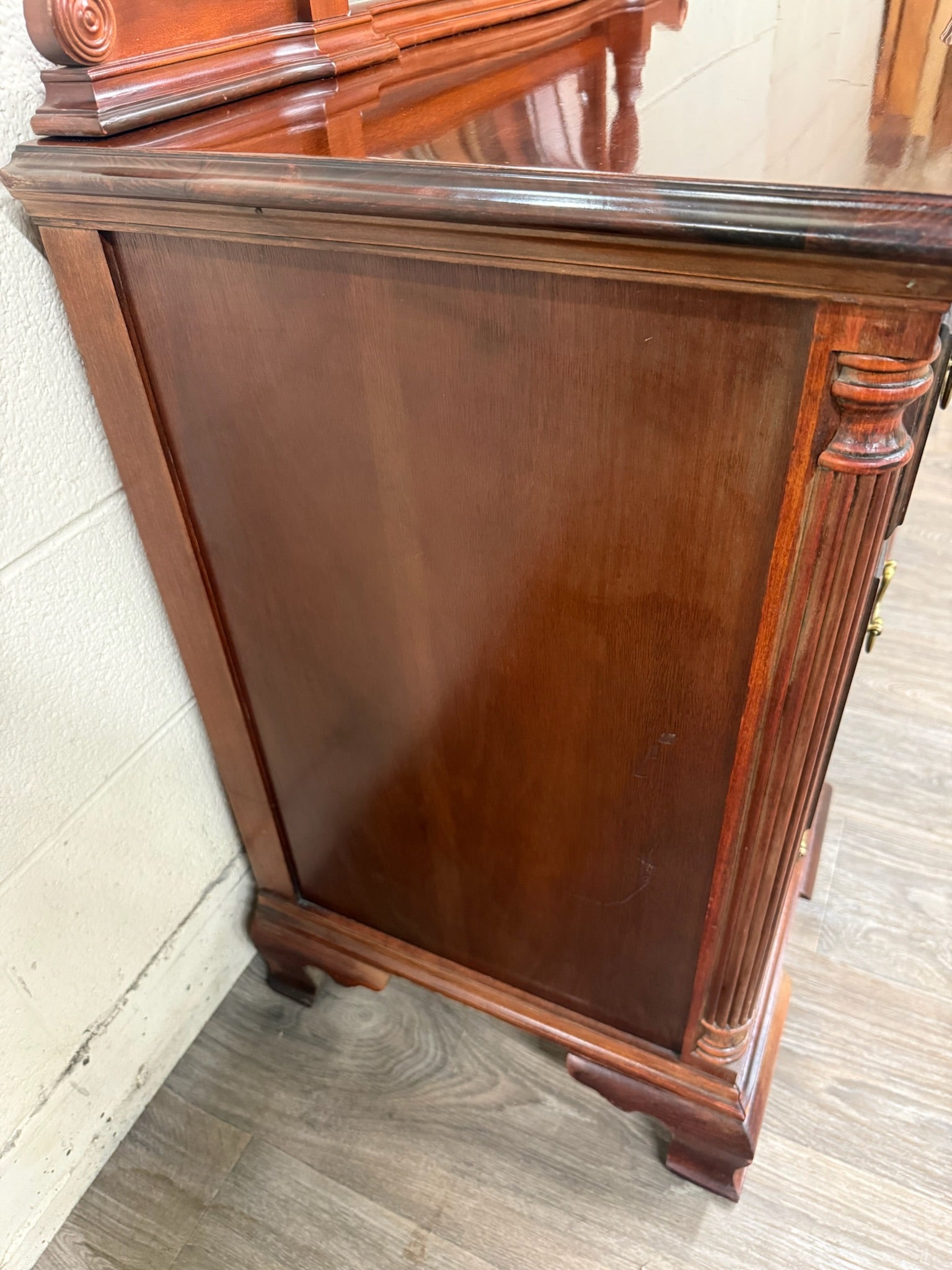 Vintage Thomasville Mahogany Vanity Dressing Table with Mirror