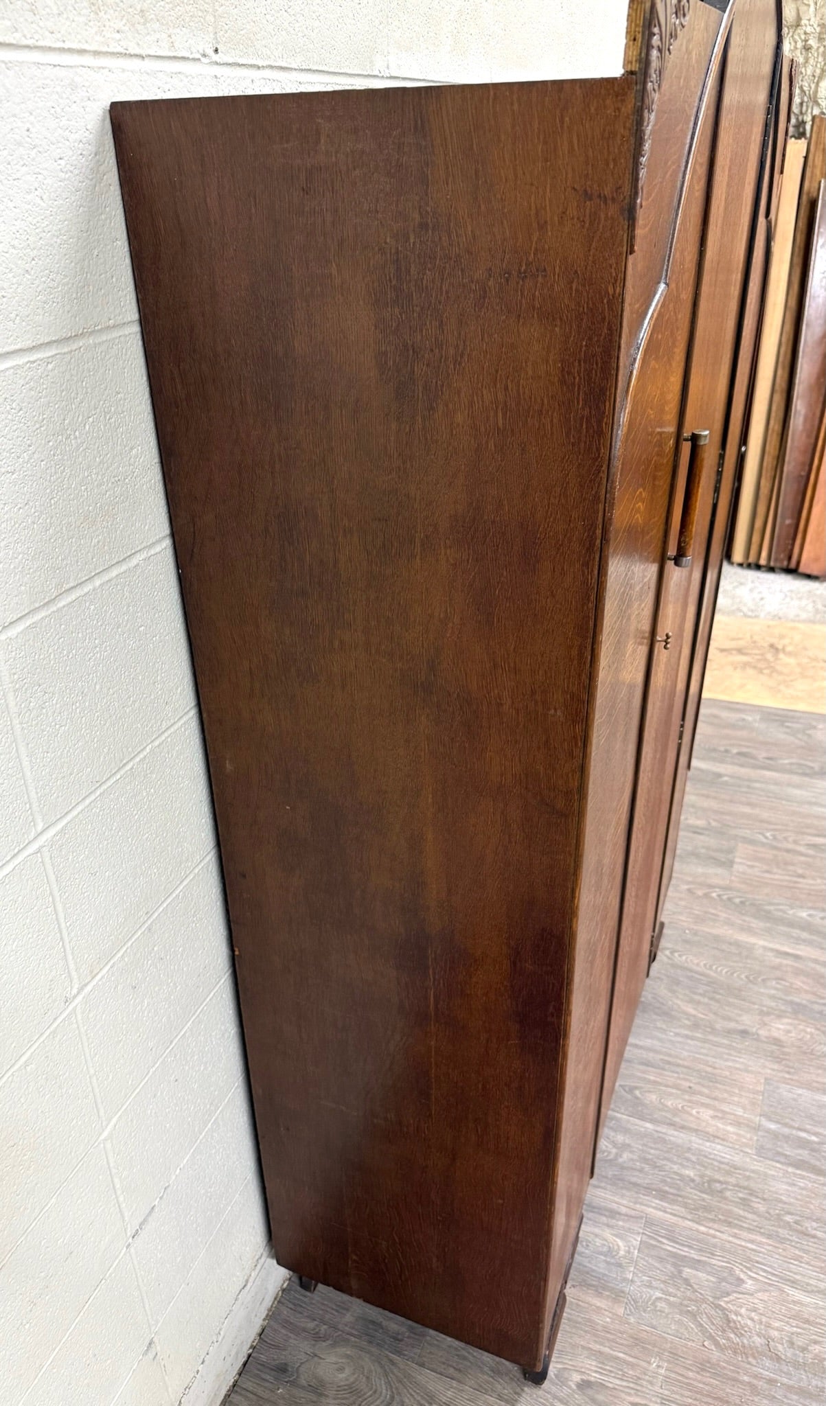 Vintage English Art Deco Quarter Sawn Tiger Oak Wardrobe