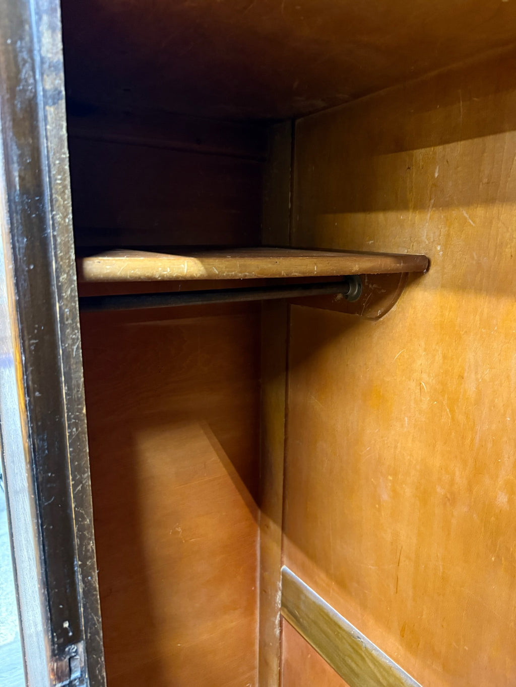 Vintage English Art Deco Quarter Sawn Tiger Oak Wardrobe