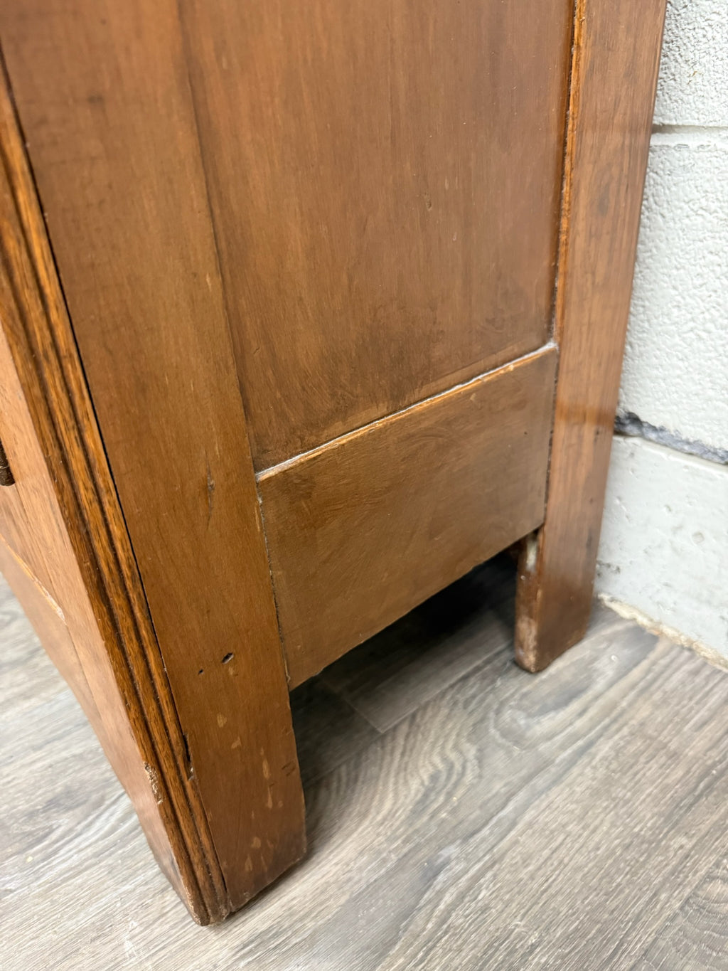 Antique Victorian Early American Quarter Sawn Oak Pie Safe