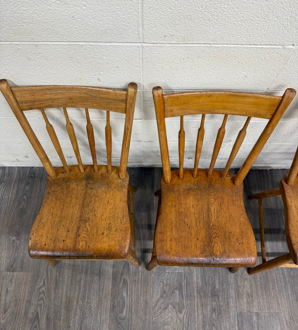 Antique Windsor Farmhouse Arrowback Plank Seat Dining Chairs