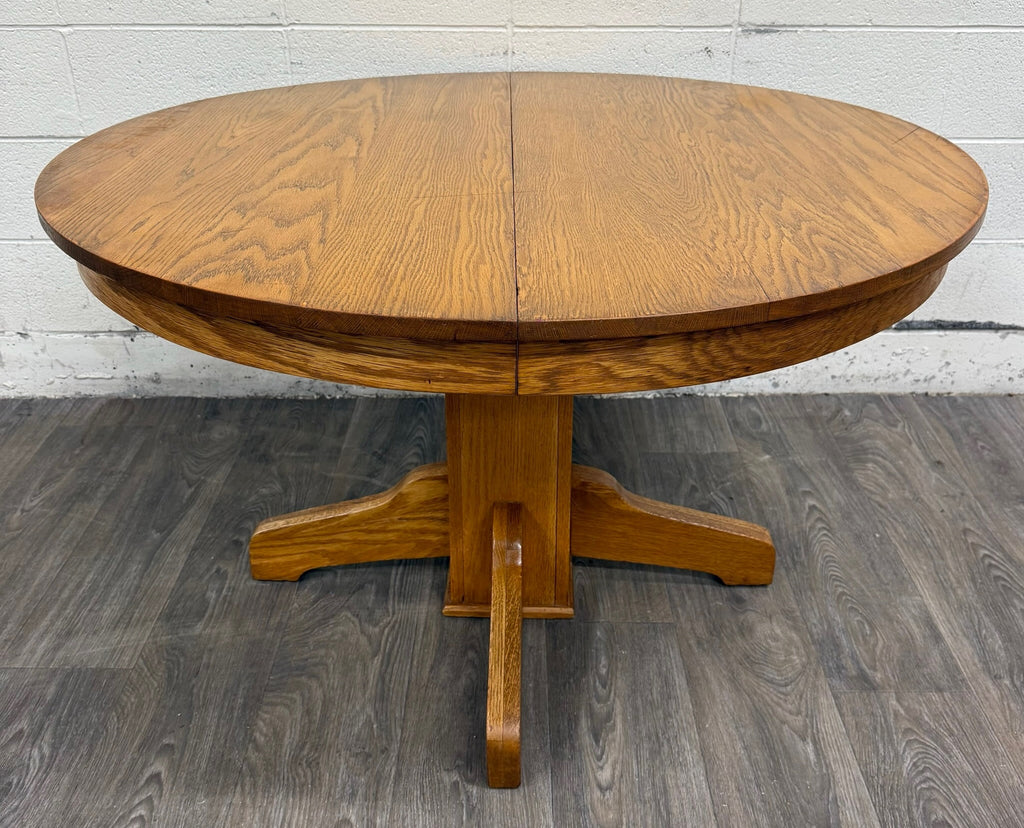 Vintage Solid Oak Round Pedestal Dining Table