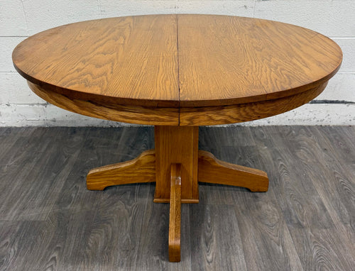 Vintage Solid Oak Round Pedestal Dining Table