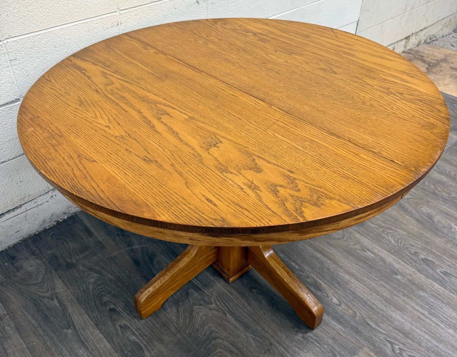 Vintage Solid Oak Round Pedestal Dining Table