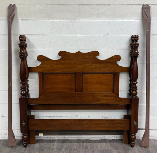 Vintage Full Size Thomasville Heirloom Collection Cherry Wood Four Poster Bed