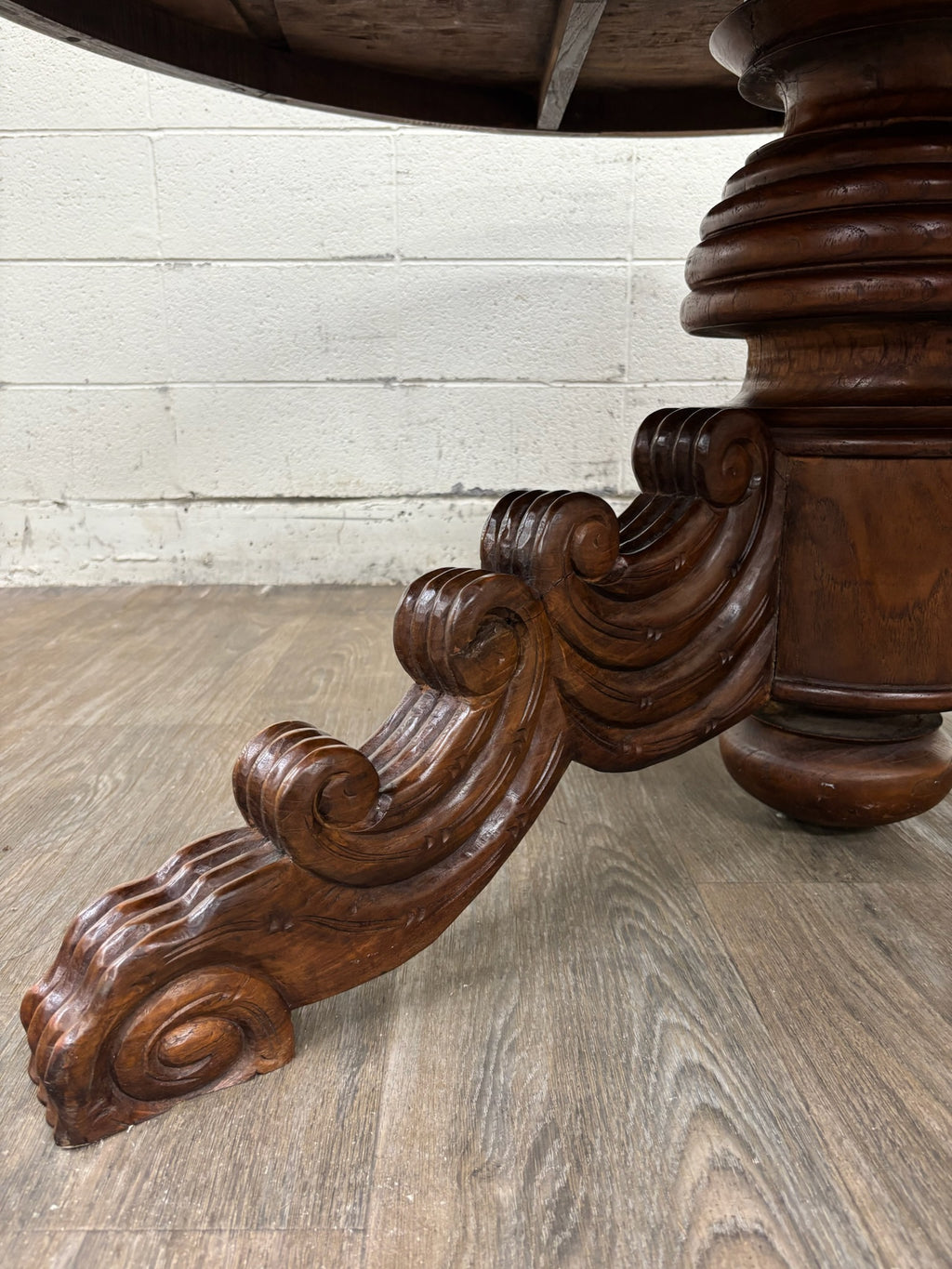 Antique French Renaissance Revival Victorian Renaissance Solid Oak Dining Table