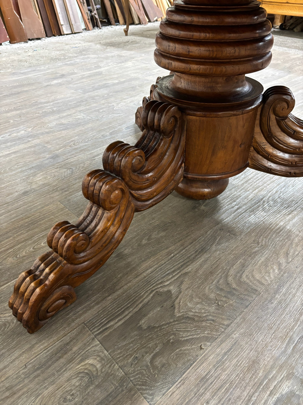 Antique French Renaissance Revival Victorian Renaissance Solid Oak Dining Table