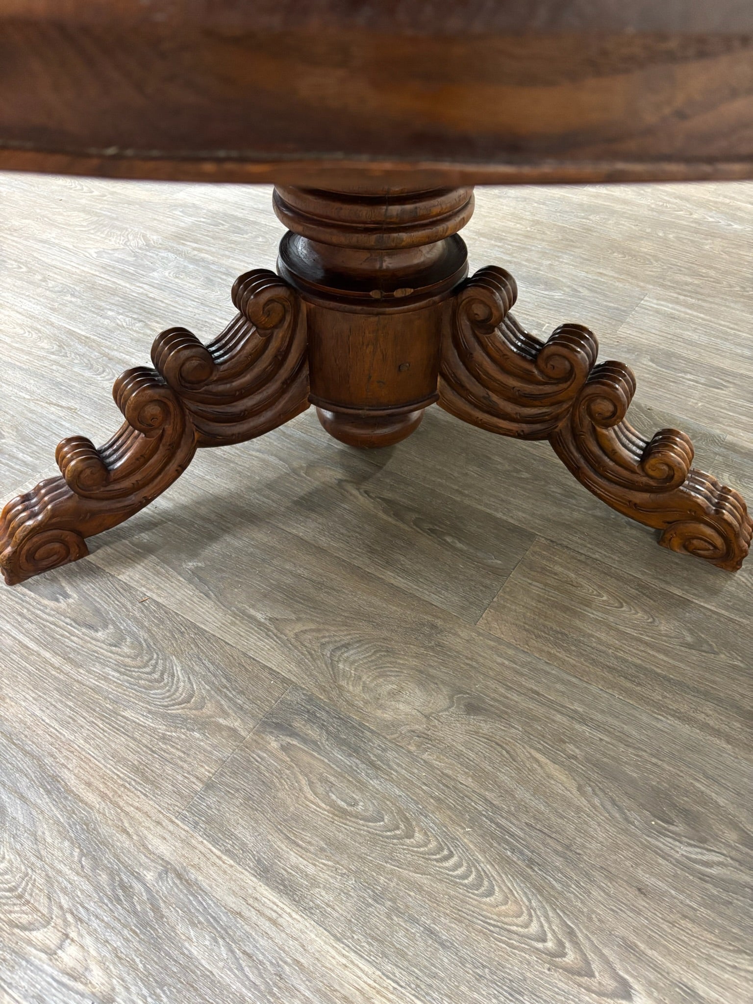 Antique French Renaissance Revival Victorian Renaissance Solid Oak Dining Table