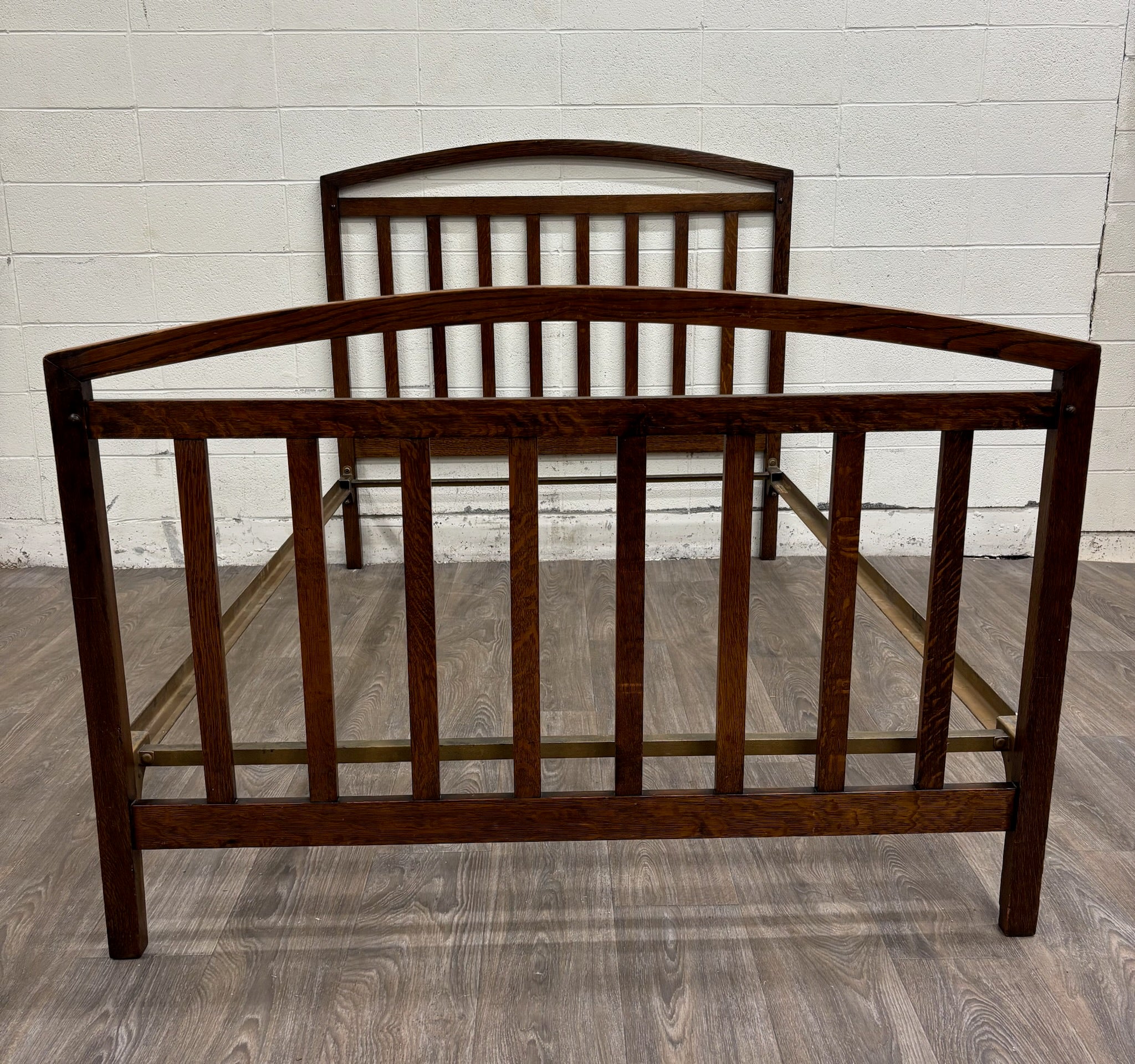Antique Full Size Northwestern Mfg Co Arts & Crafts Mission Tiger Oak Bed