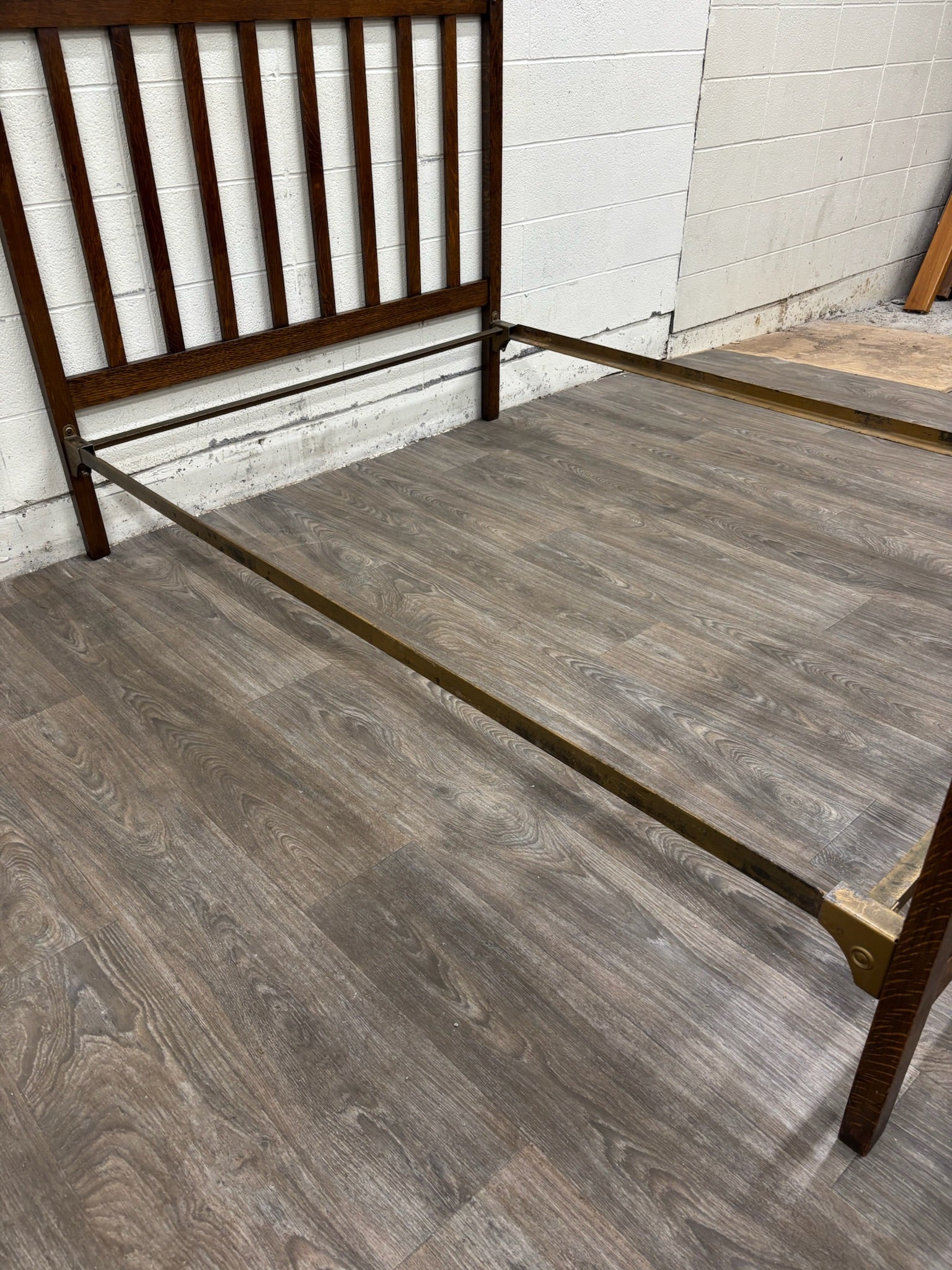Antique Full Size Northwestern Mfg Co Arts & Crafts Mission Tiger Oak Bed