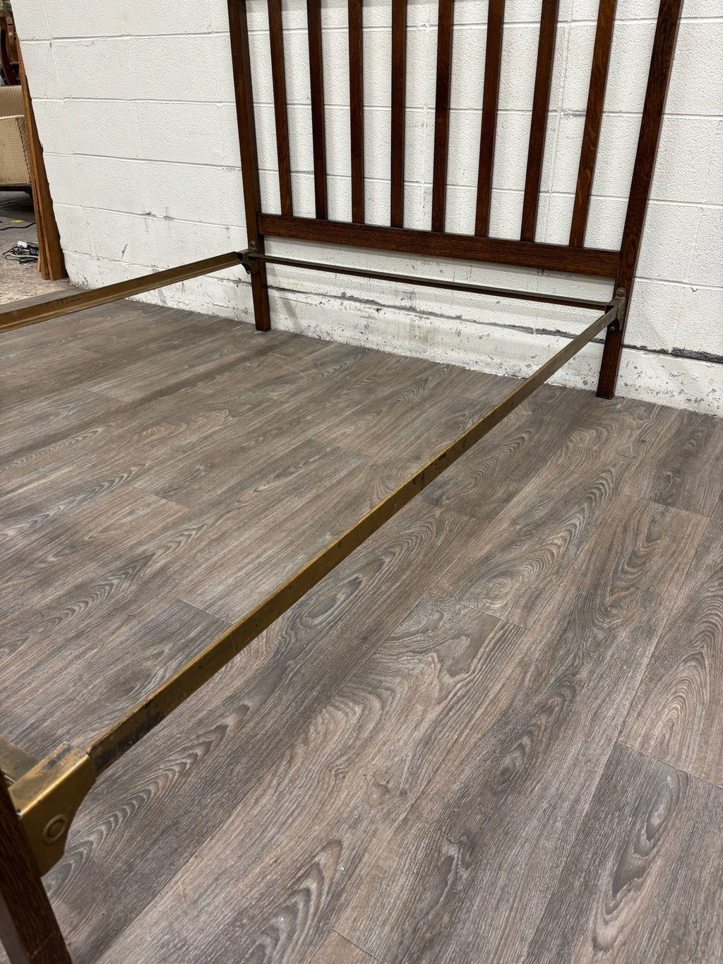 Antique Full Size Northwestern Mfg Co Arts & Crafts Mission Tiger Oak Bed