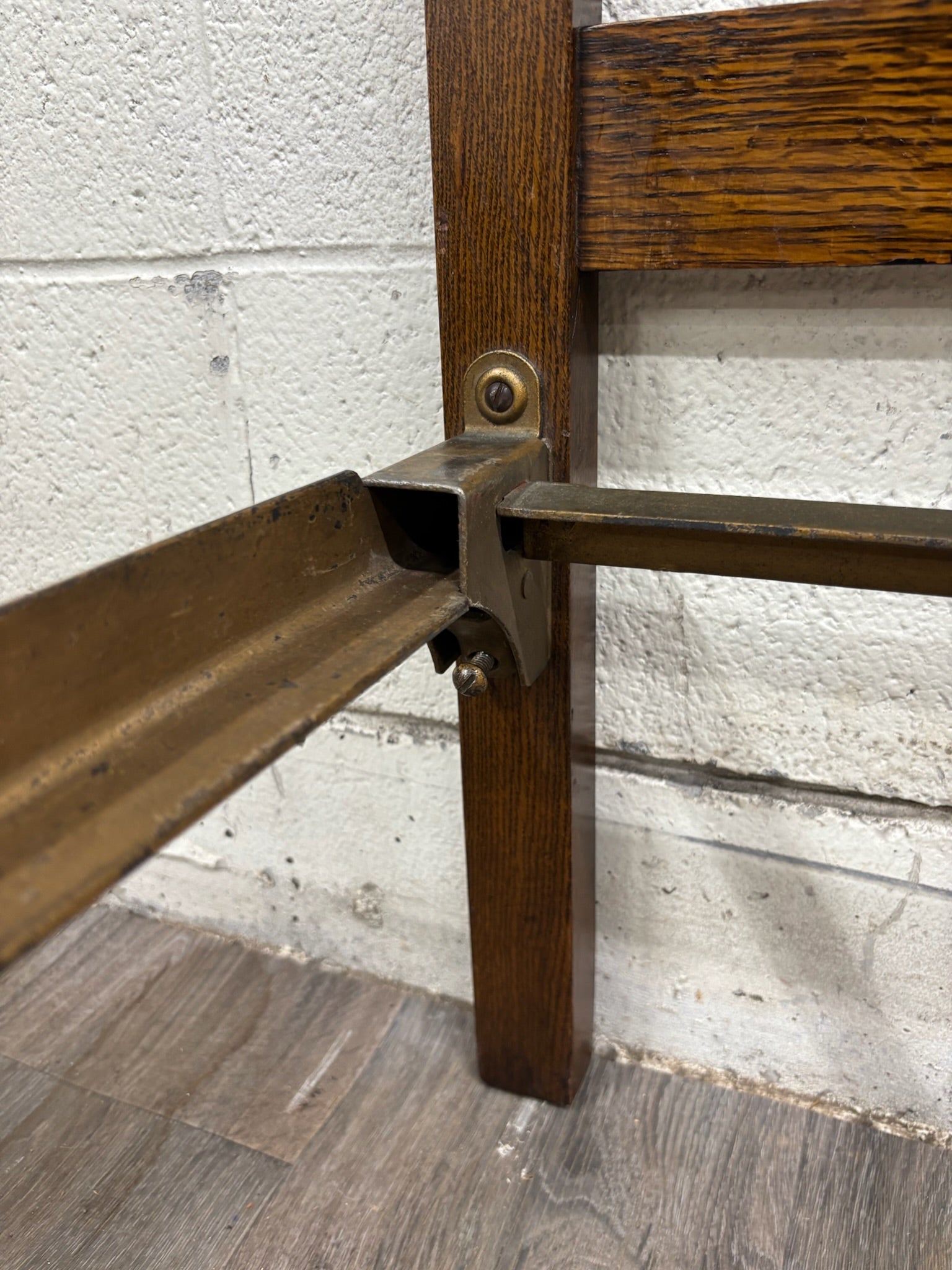Antique Full Size Northwestern Mfg Co Arts & Crafts Mission Tiger Oak Bed