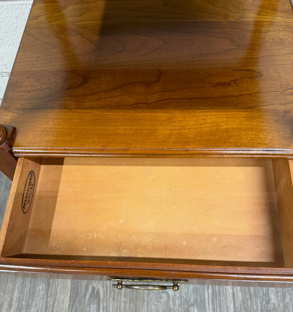 Vintage Pennsylvania House Colonial Style Hard Rock Maple Nightstands - Pair
