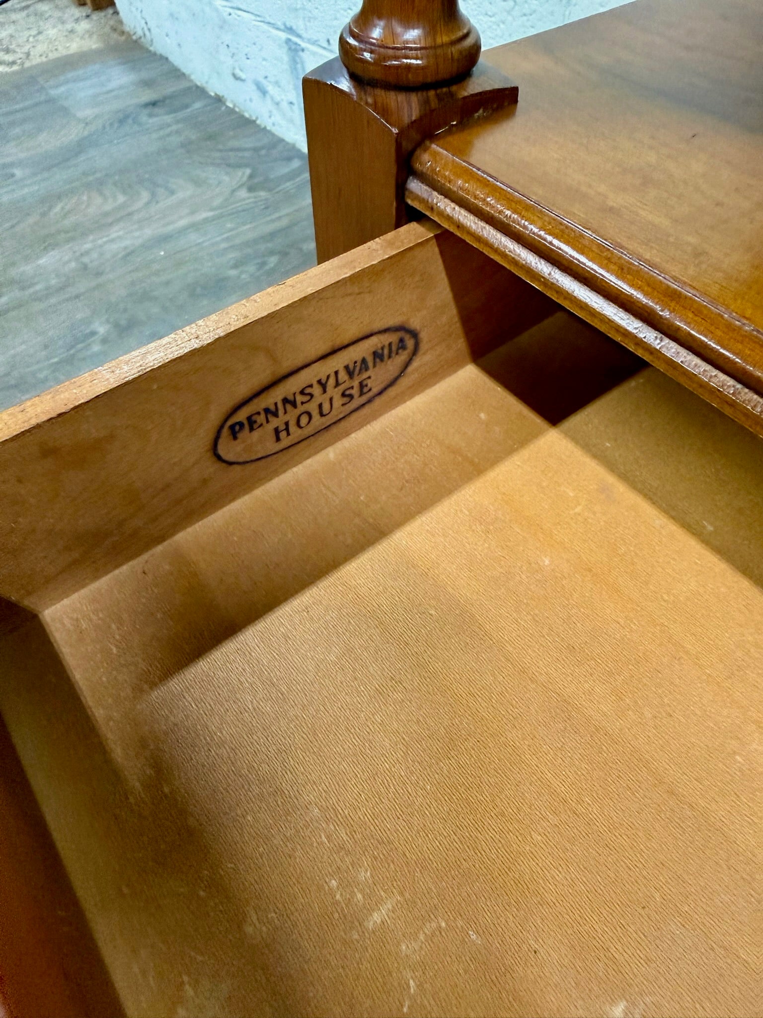 Vintage Pennsylvania House Colonial Style Hard Rock Maple Nightstands - Pair