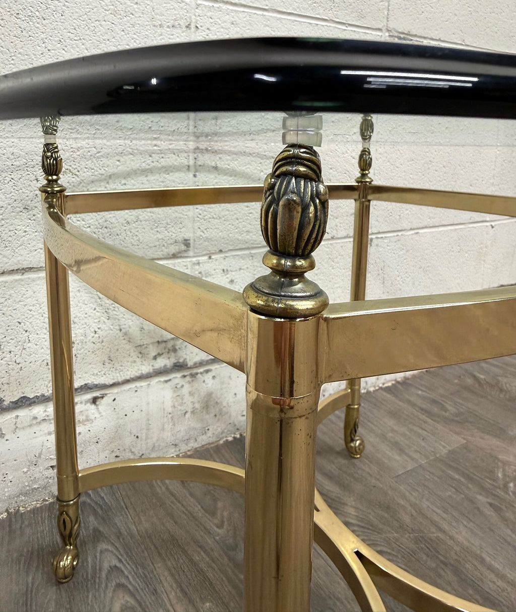 Vintage Hollywood Regency Brass and Glass End Table Side Table Lamp Table