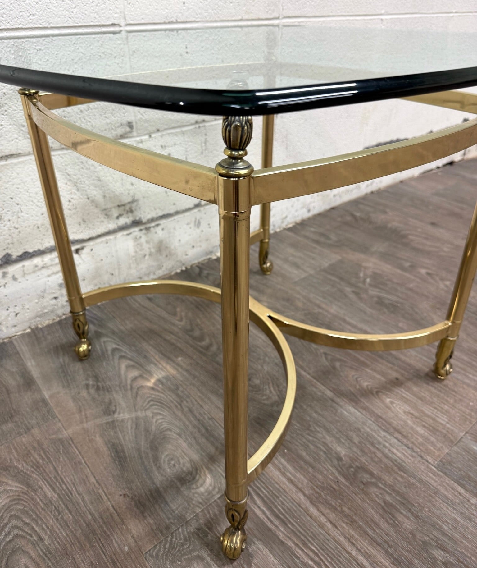 Vintage Hollywood Regency Brass and Glass End Table Side Table Lamp Table