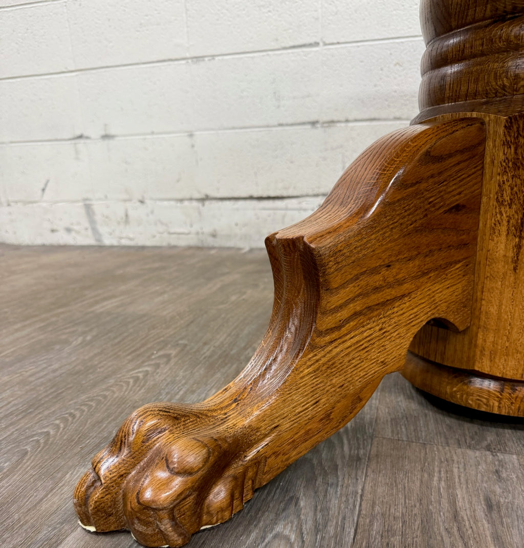 Vintage 48 Inch Round Quarter Sawn Oak Lion Paw Claw Foot Pedestal Dining Table