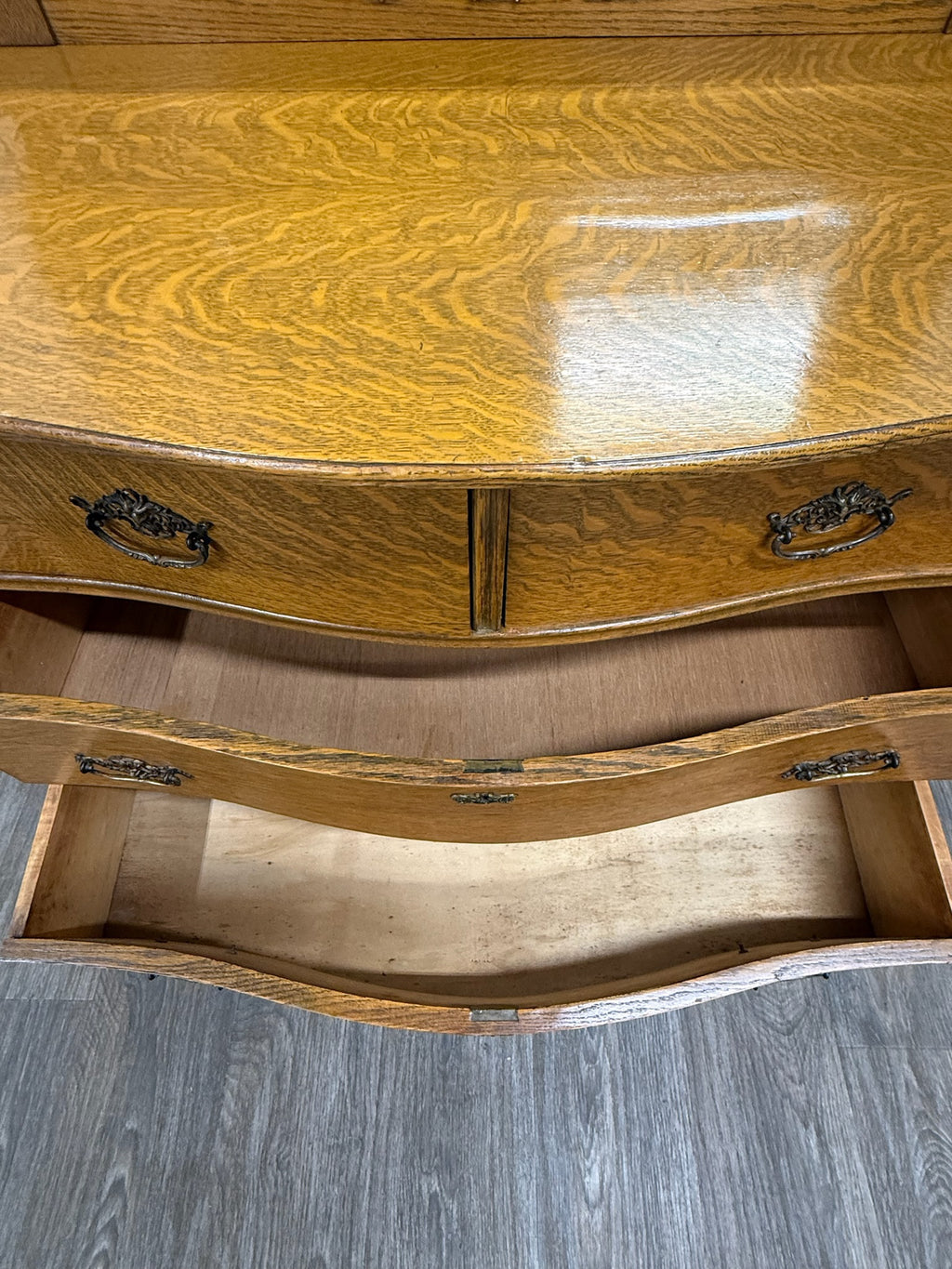 Antique Victorian Tiger Oak Serpentine Dresser with Beveled Mirror
